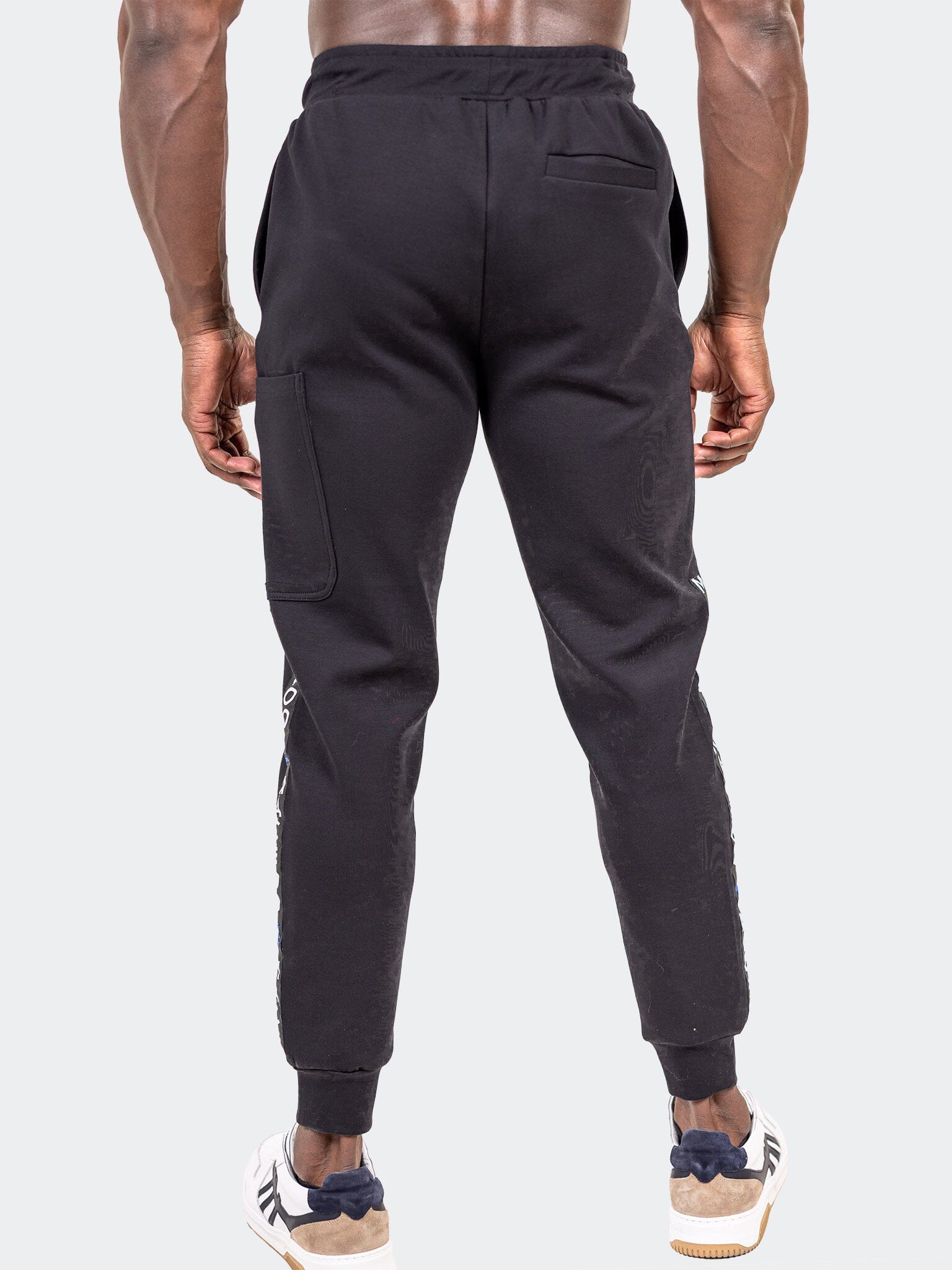 Jogger CEO Black