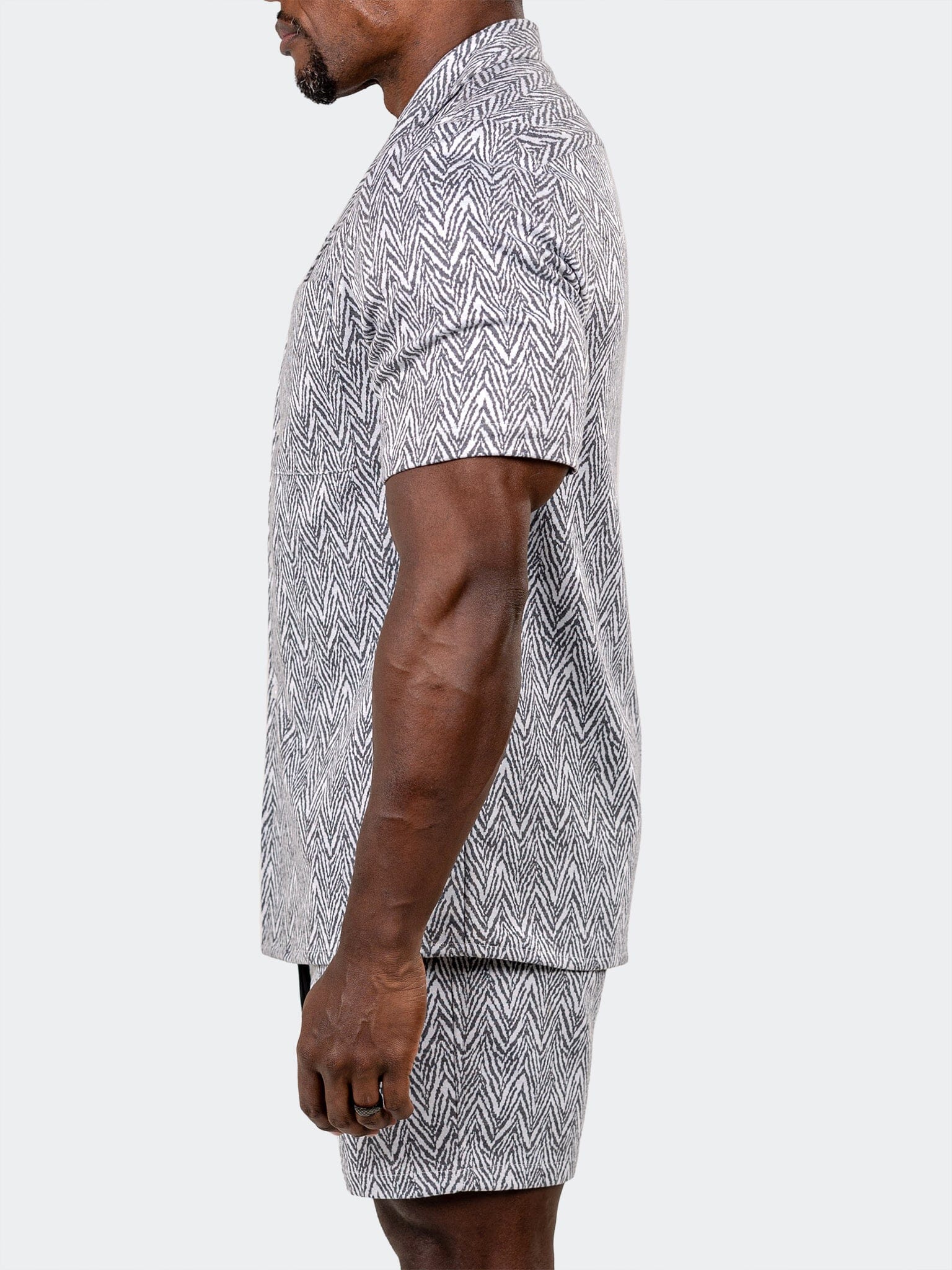 Knitted Marthyr Grey Shirt