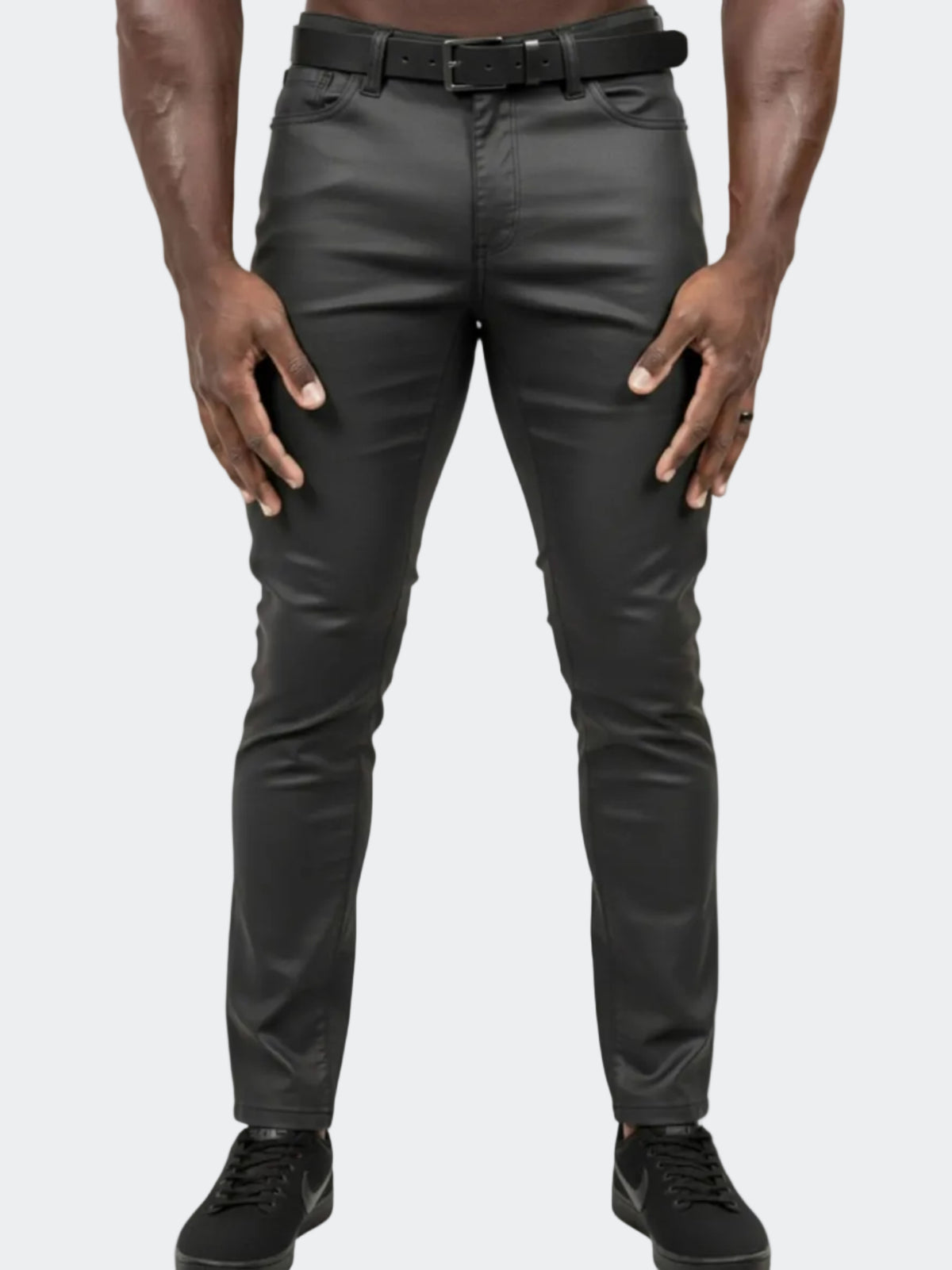 Marthyr Coated Black Jeans – Maceoo