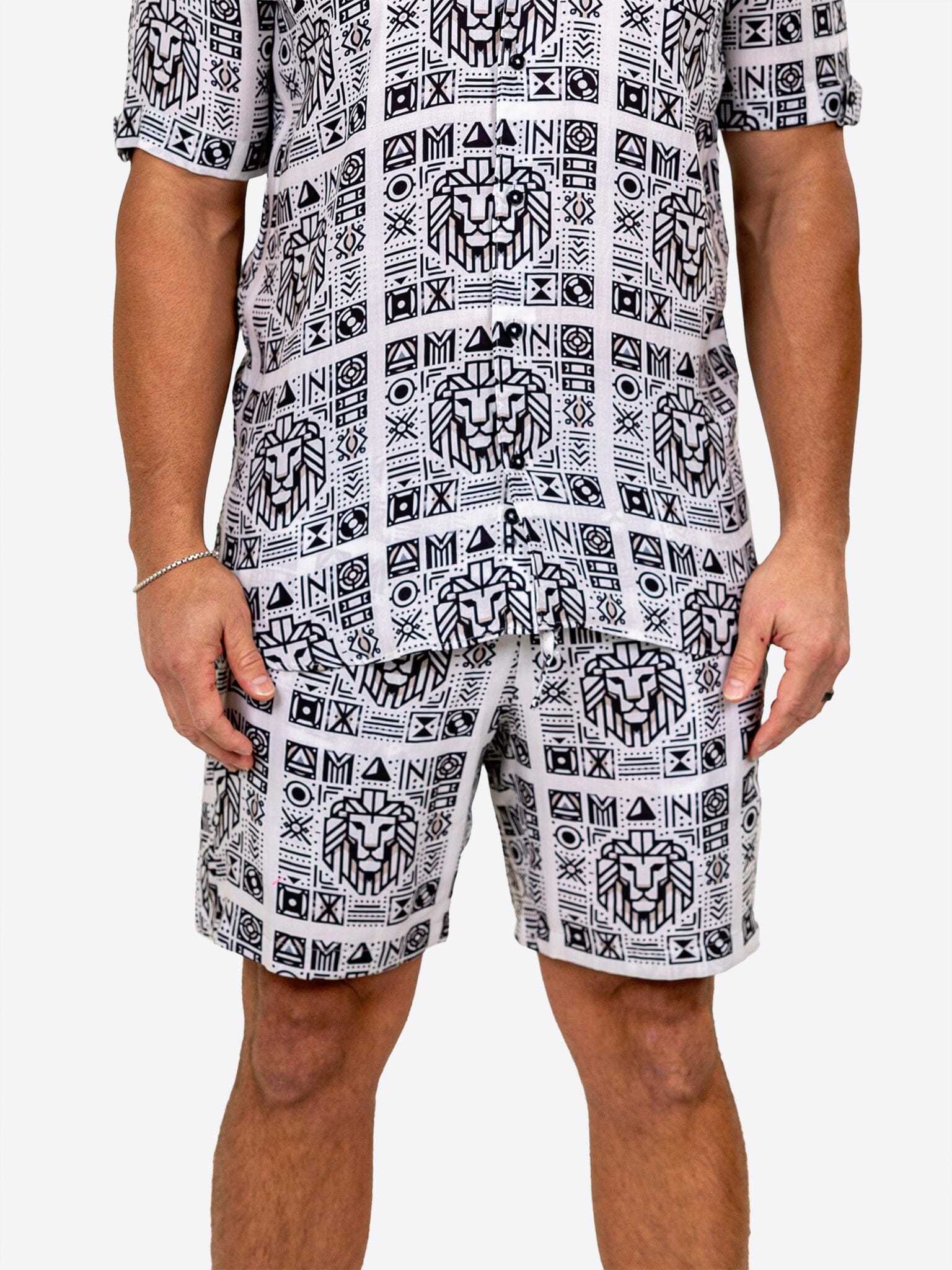 Marthyr Tribal Print Shorts