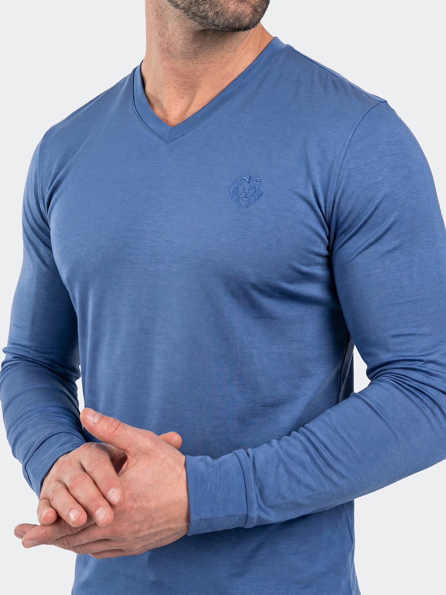 V-Neck SS Short Sleeve Unknown 0011 Blue