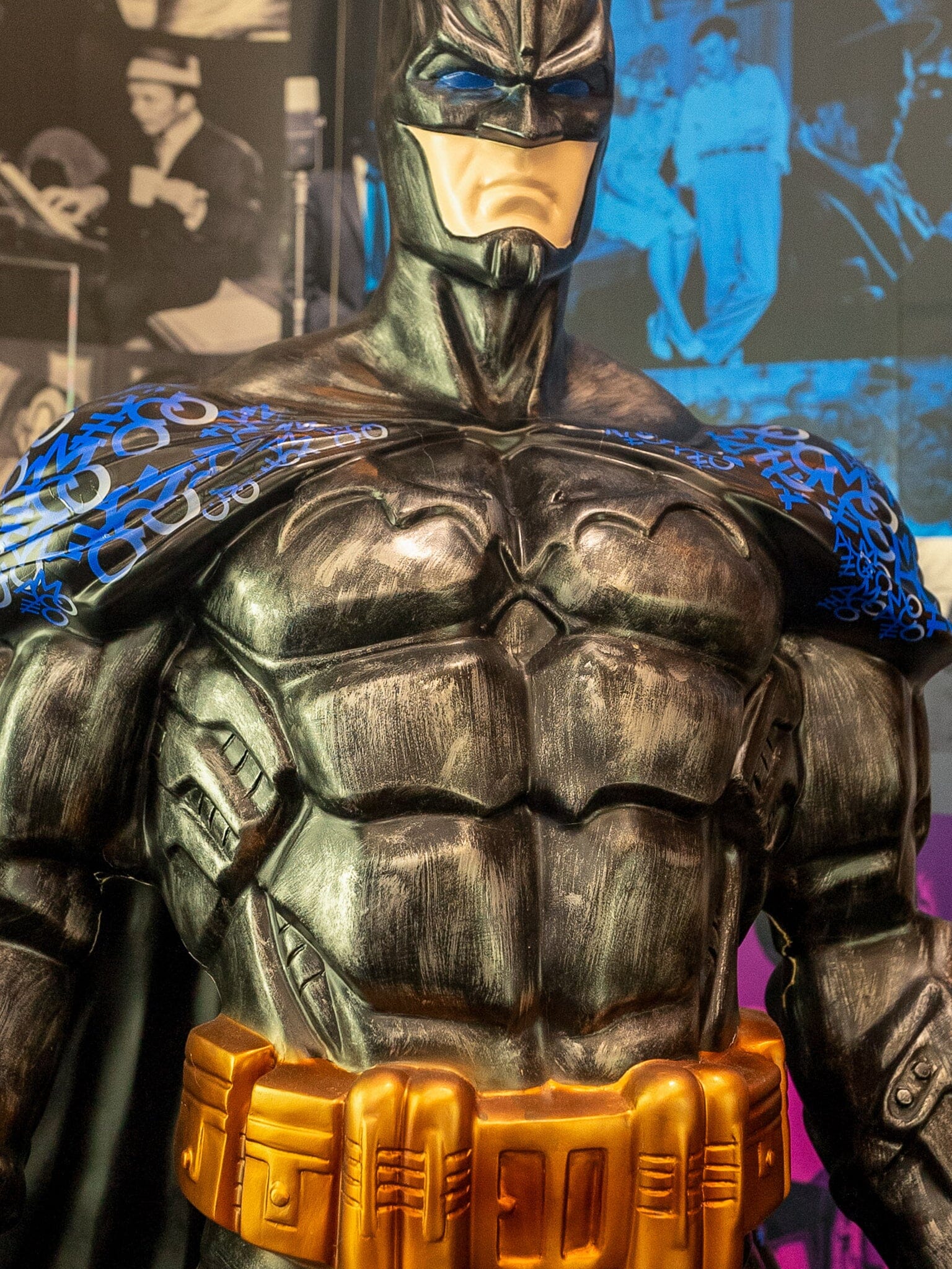 Batman Statue