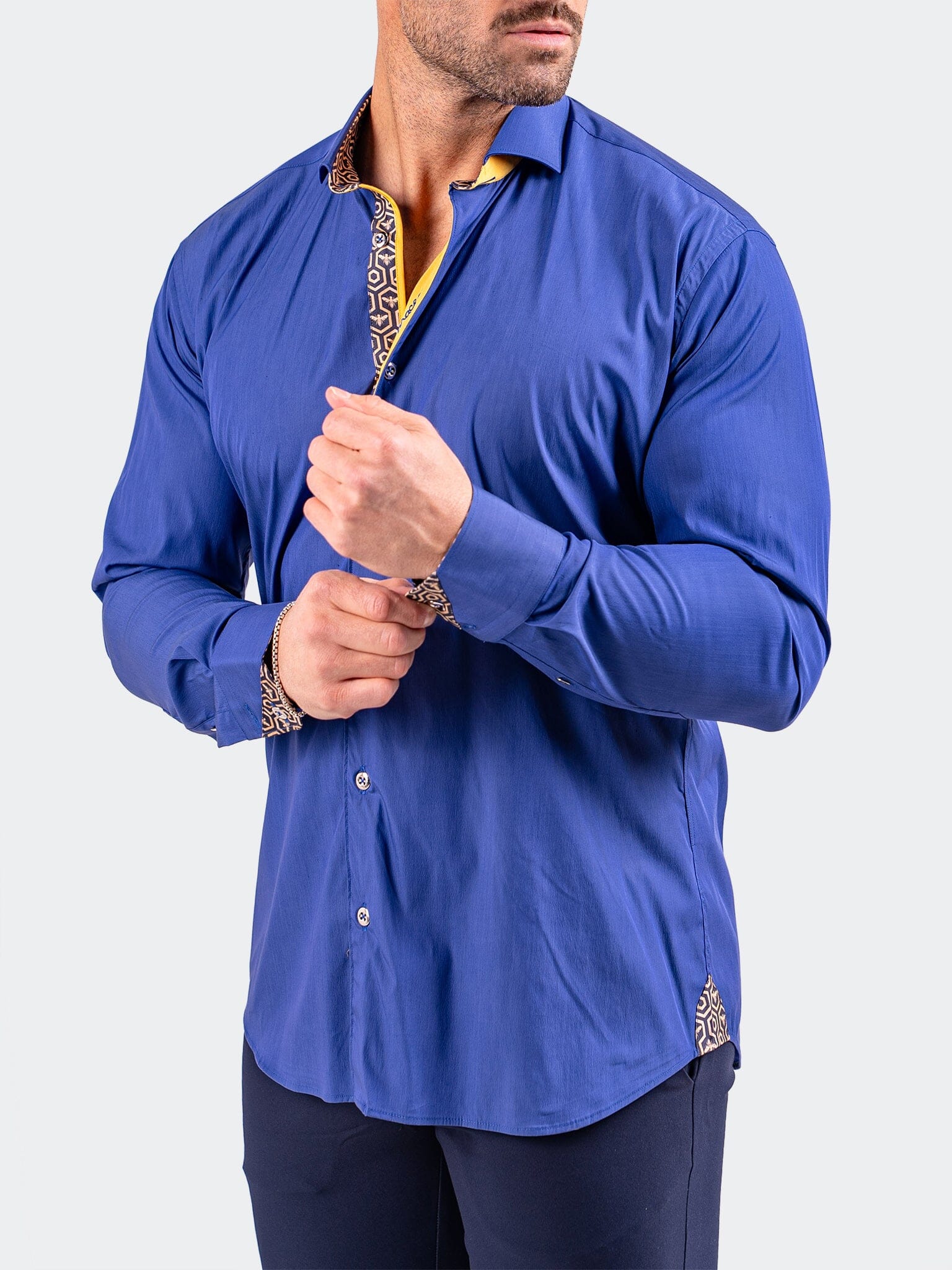 Eins Resistance Blue Shirt