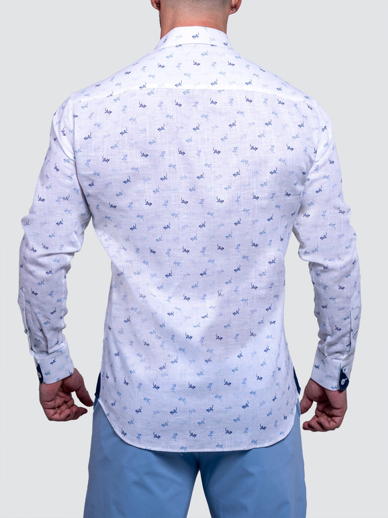Eins Resistance White Shirt