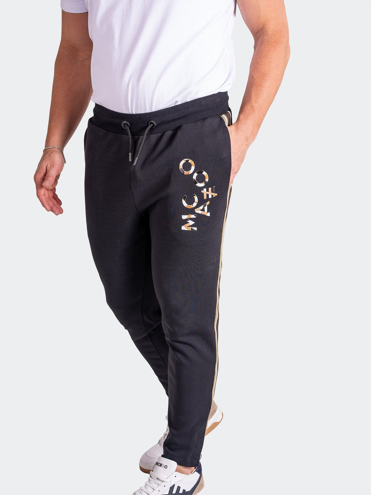 Jogger ResistanceEmb Black