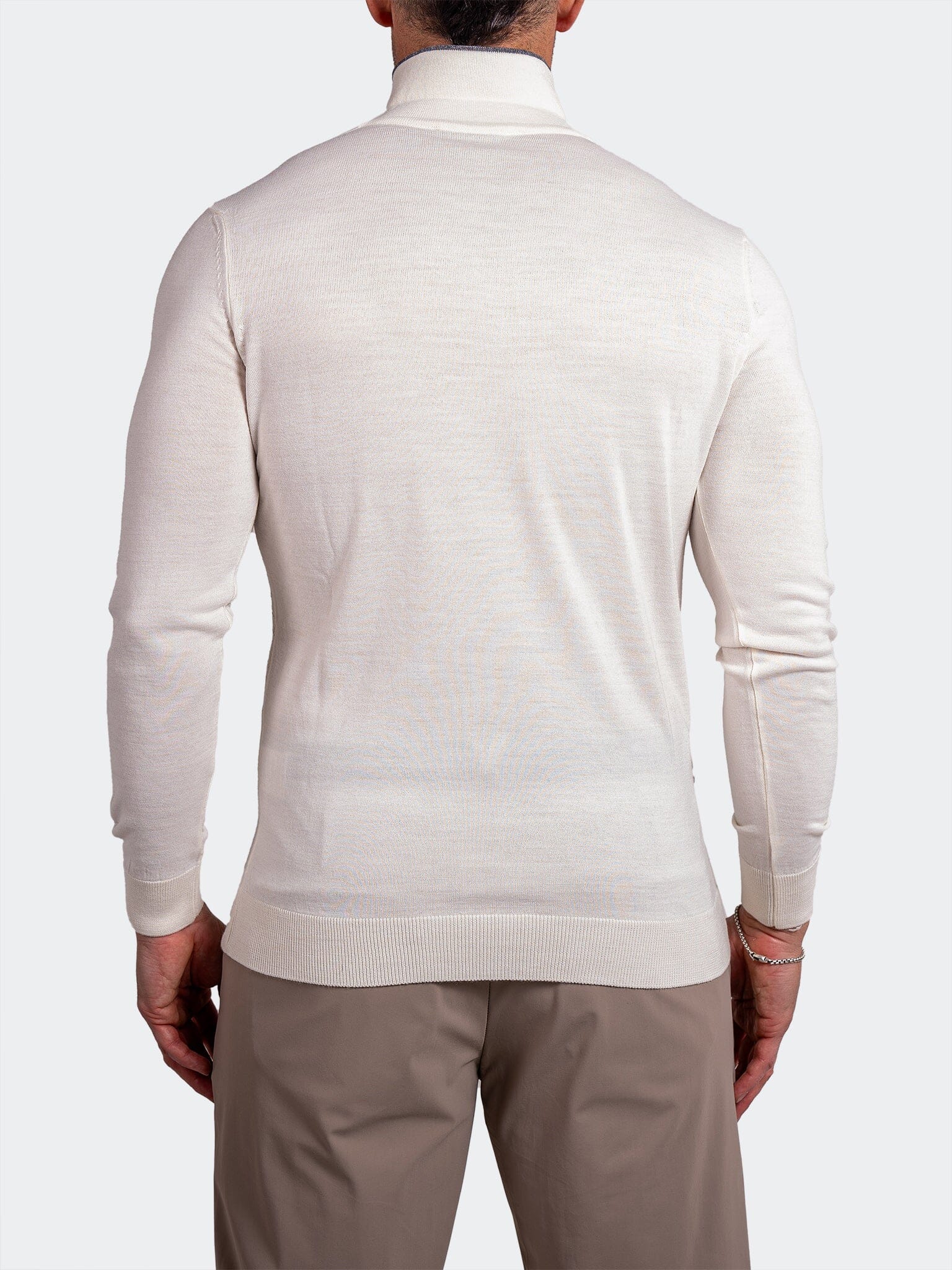 Knitted Passion White Zip Sweater