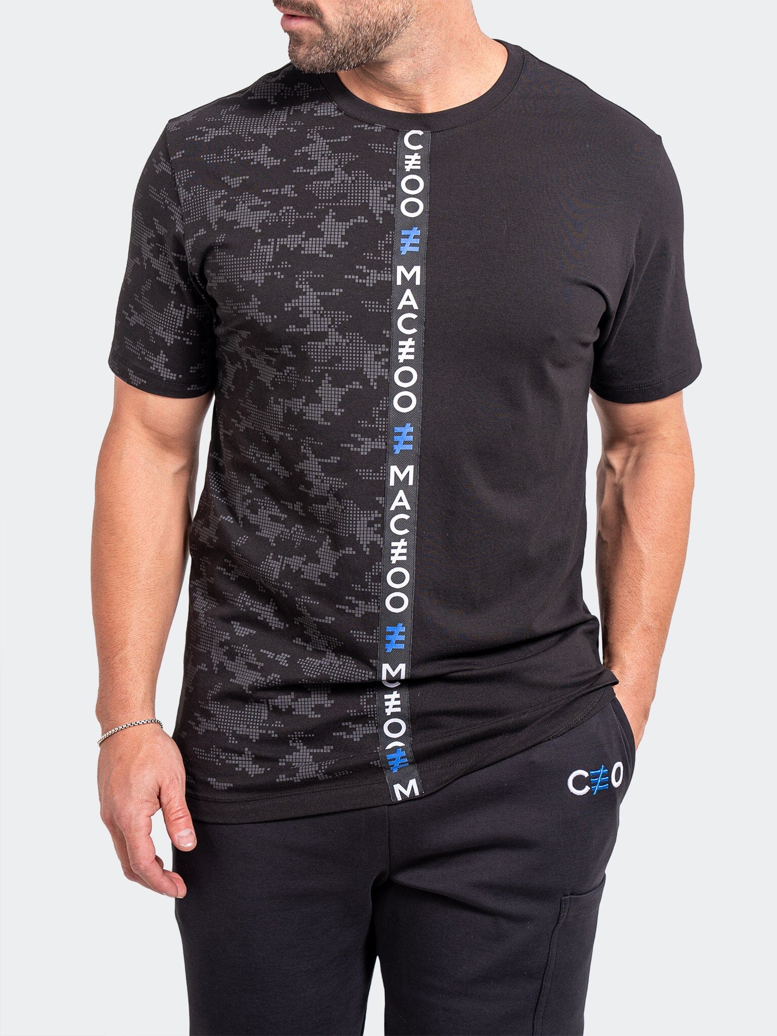 Tee CEO Black