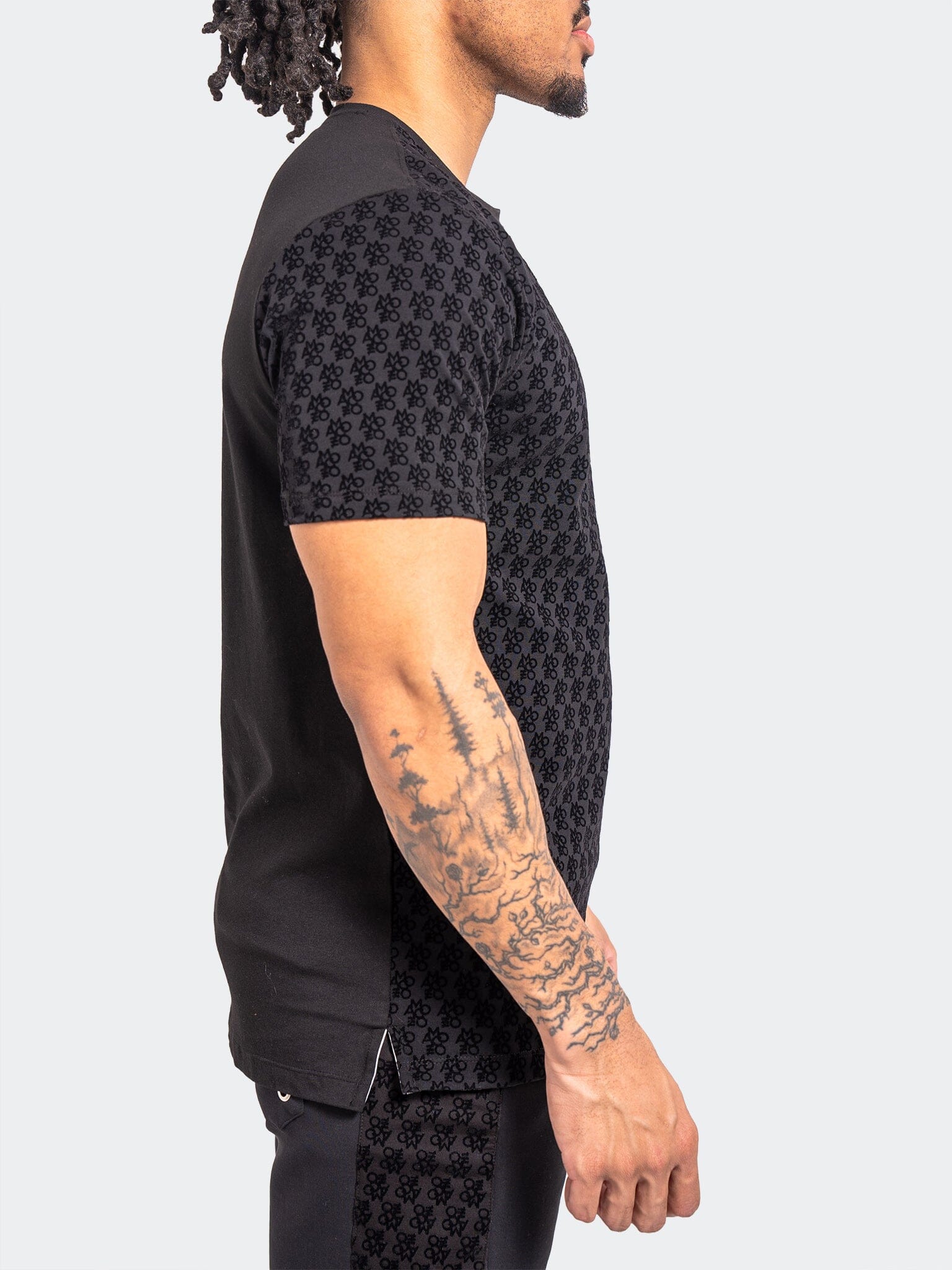 Tee HalfLion73 Black