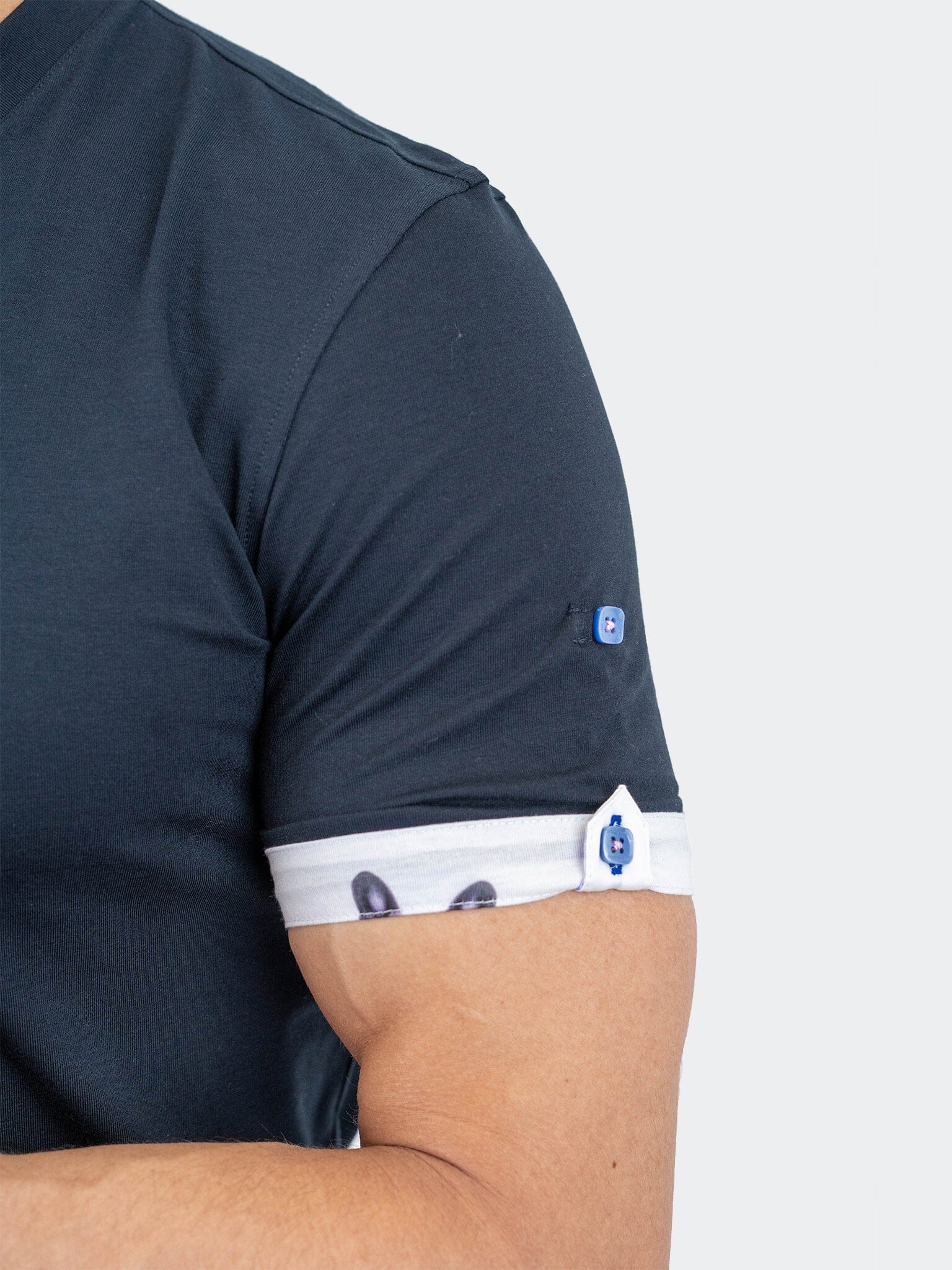 V-Neck Vivaldi Solid26 Blue