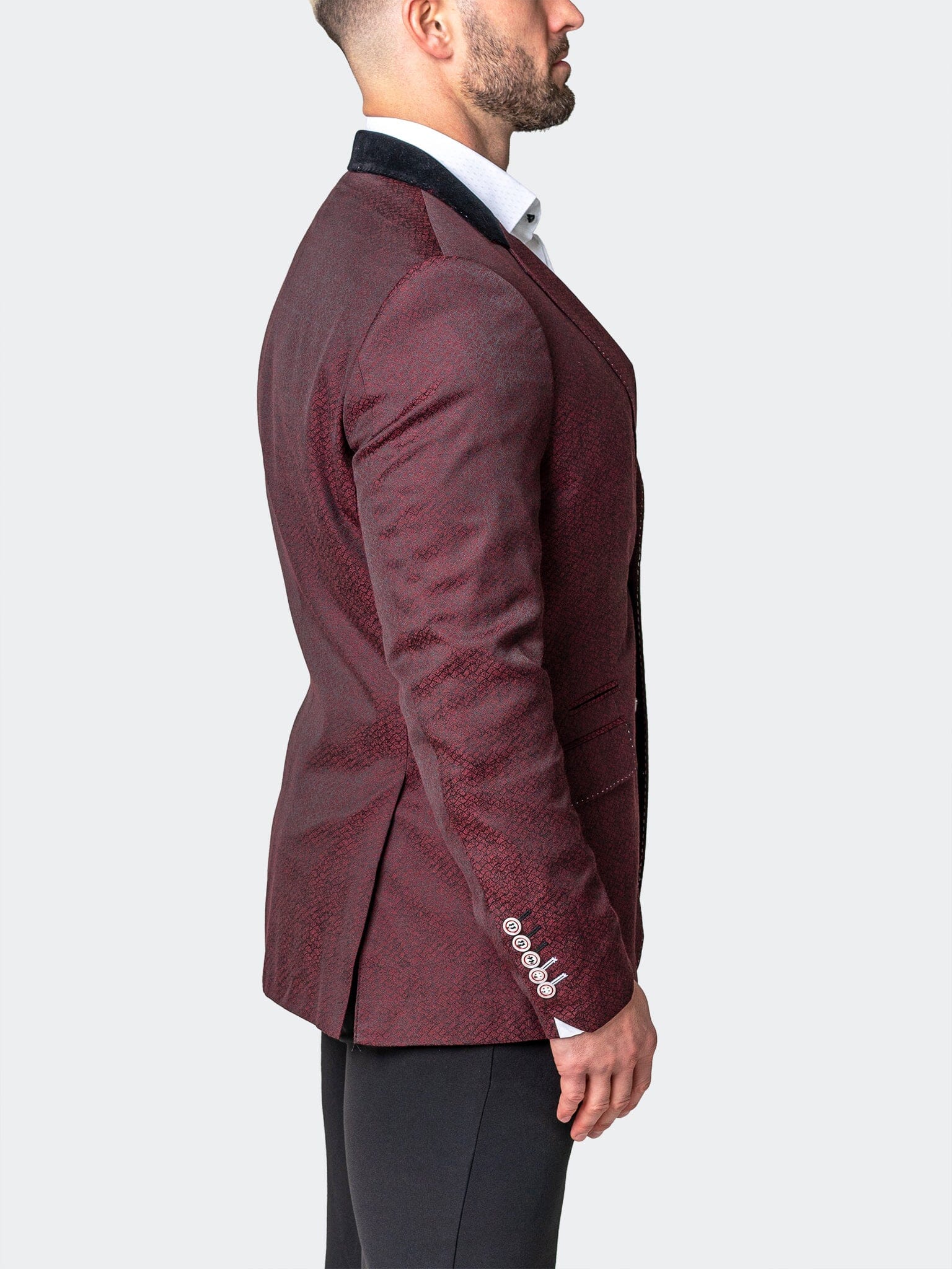 Blazer Descartes Jordan Brown
