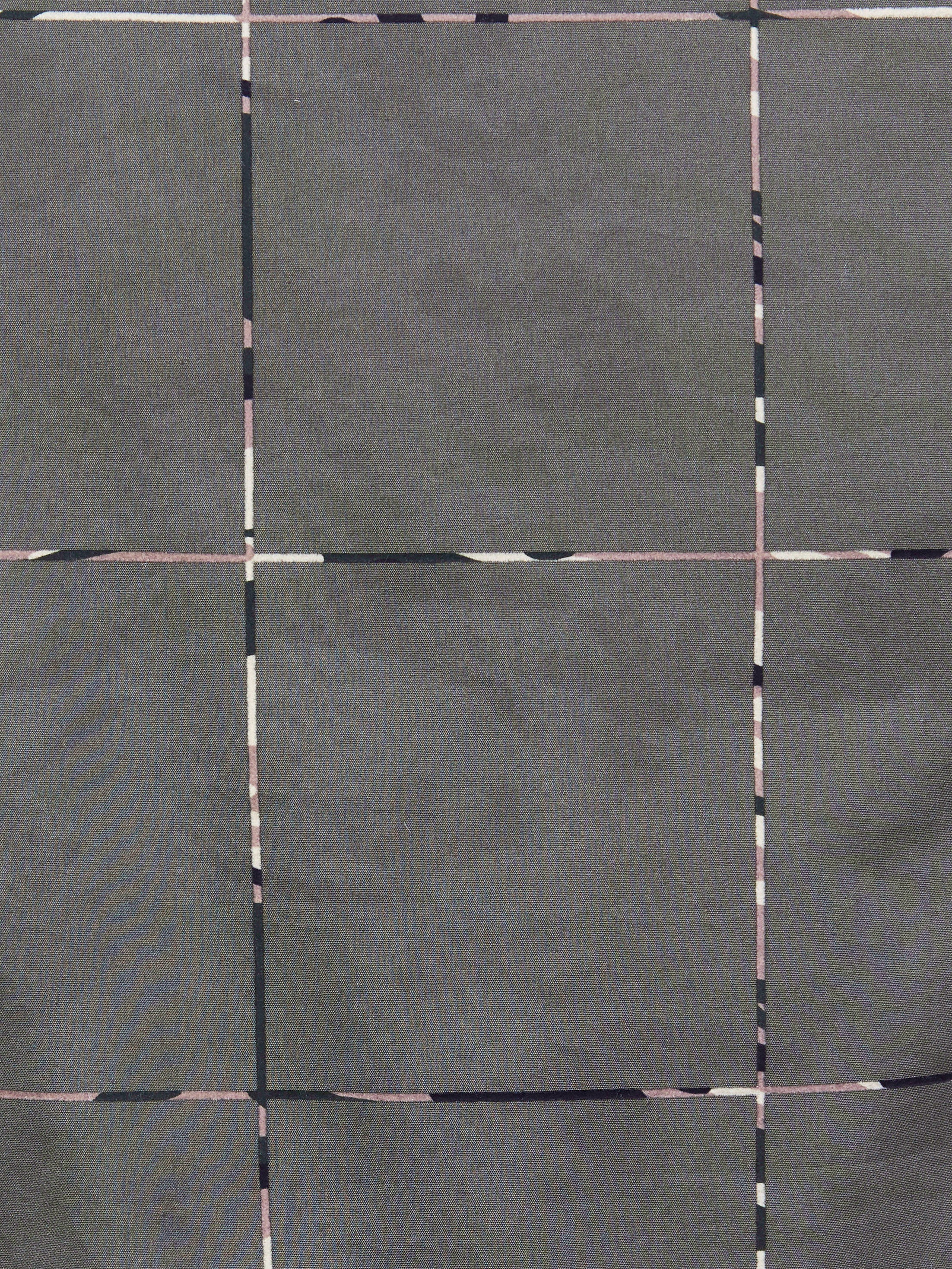 Fibonacci Army square Grey