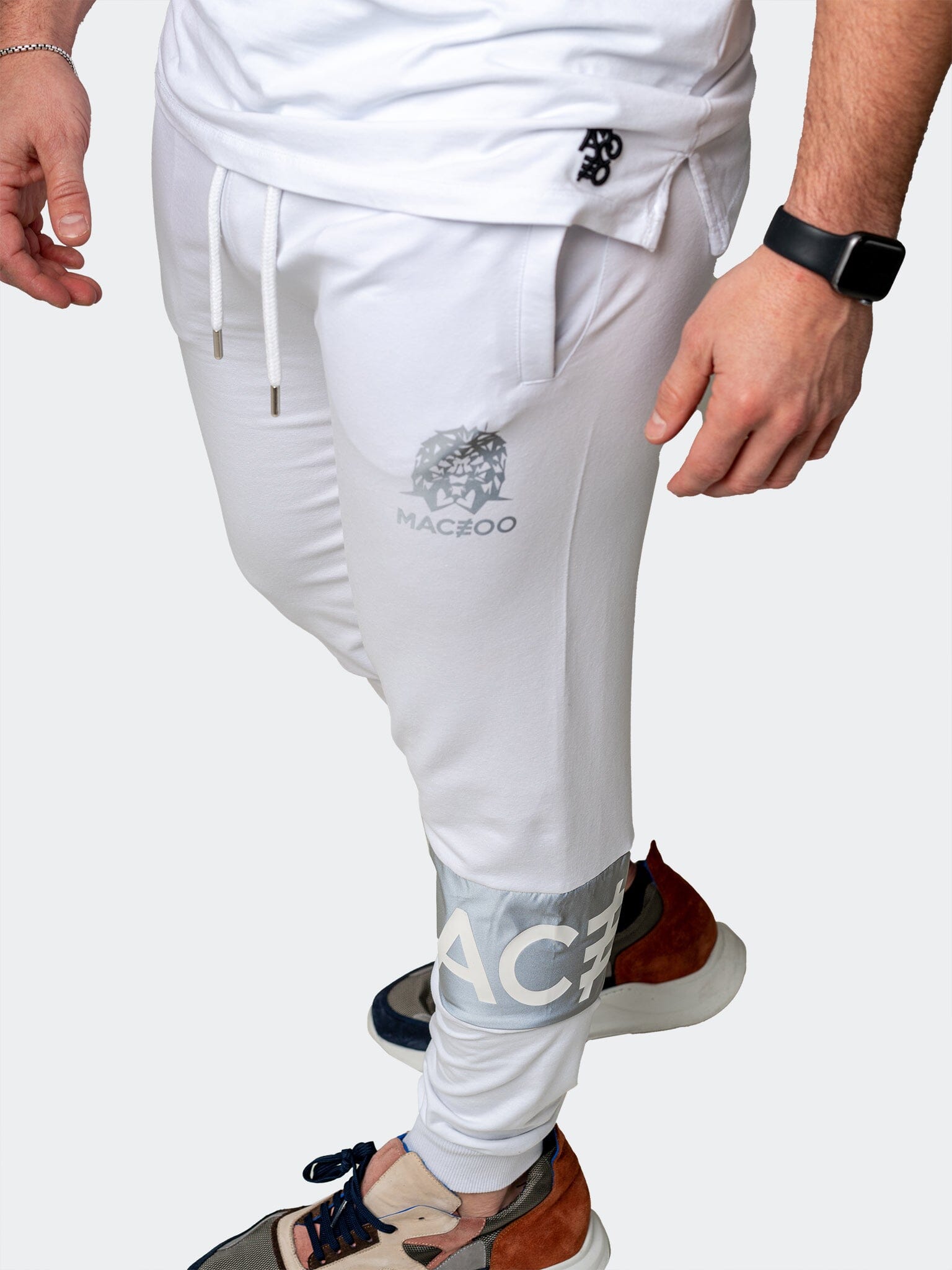 Insignia White Jogger Pants