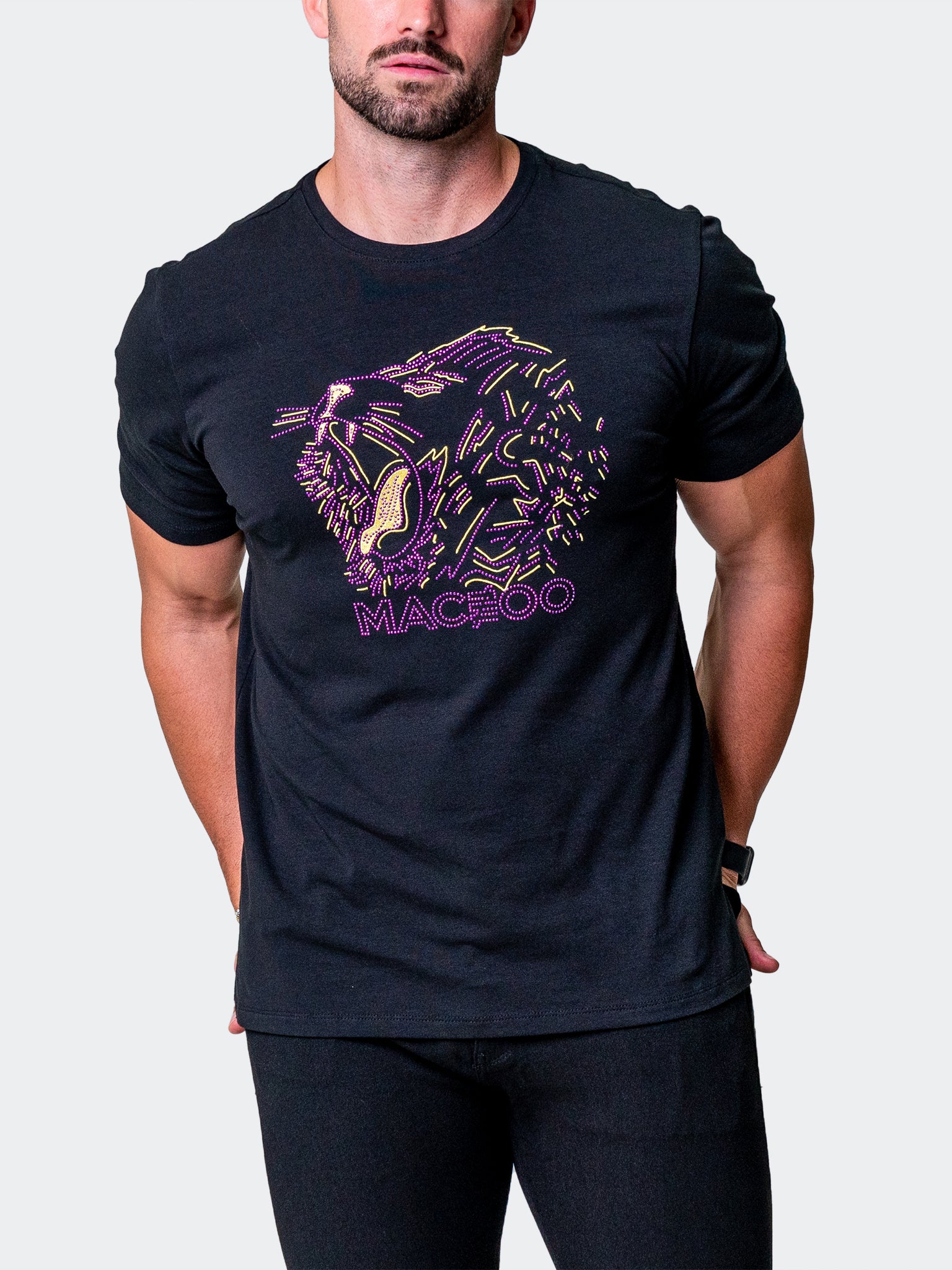 Outline Black Lion Tee