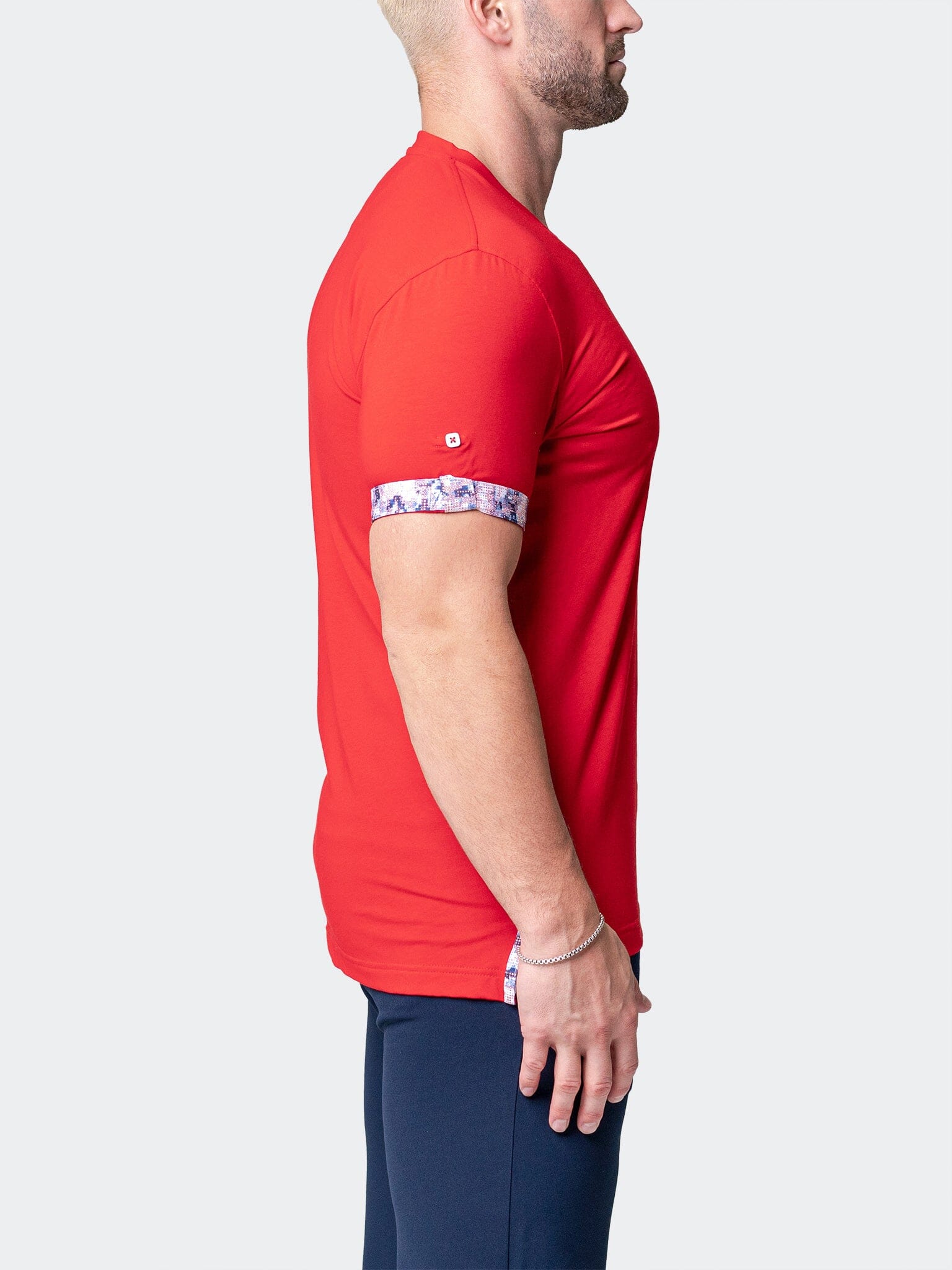 Vivaldi Solid Ripple Red V-Neck