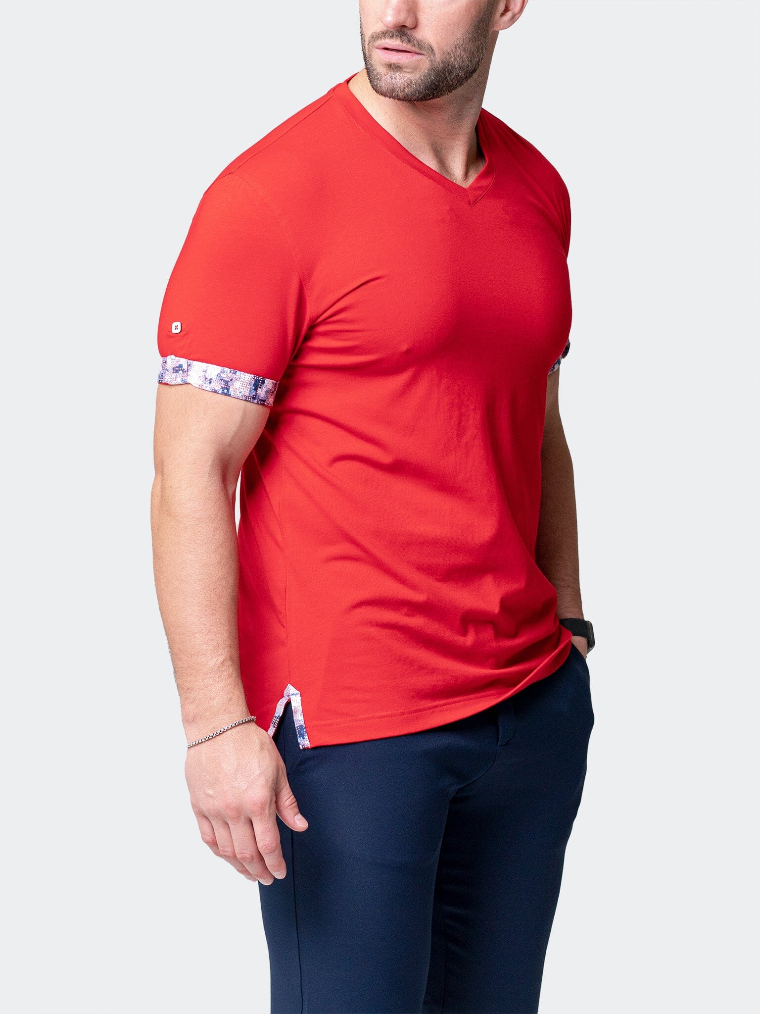 Vivaldi Solid Ripple Red V-Neck