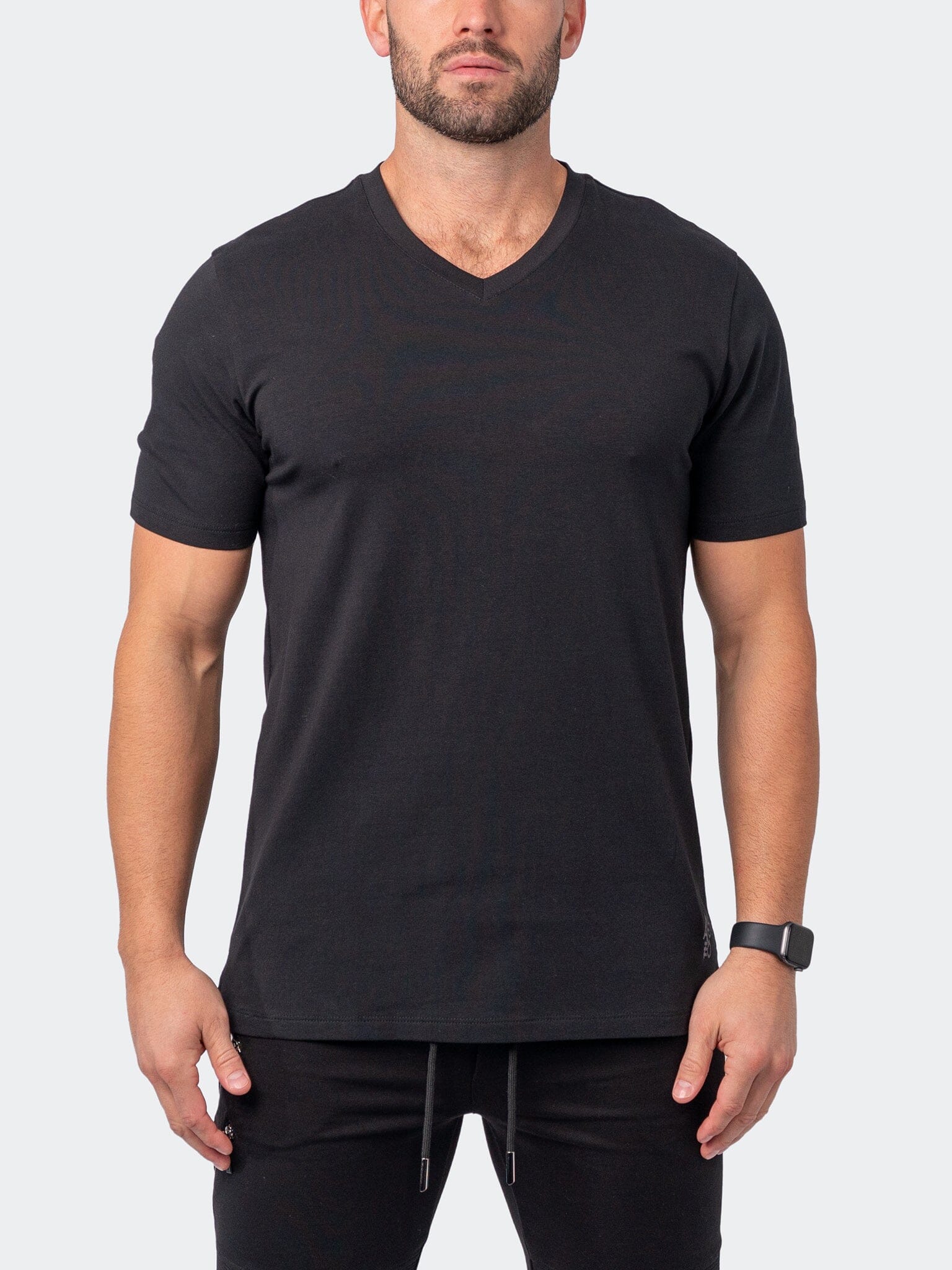 Vivaldi Core Black V-Neck