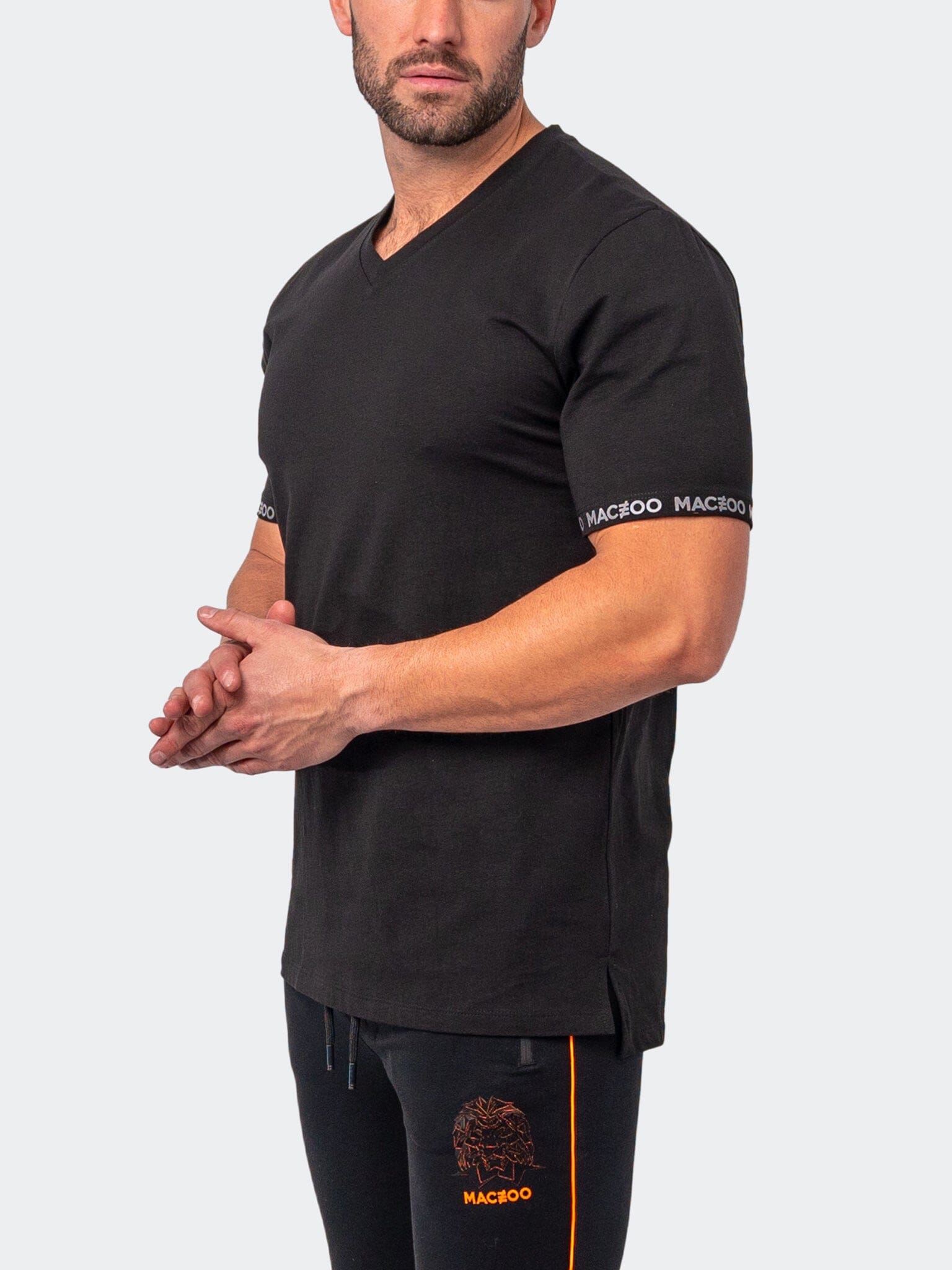 V-Neck VivaldiSleeve Black