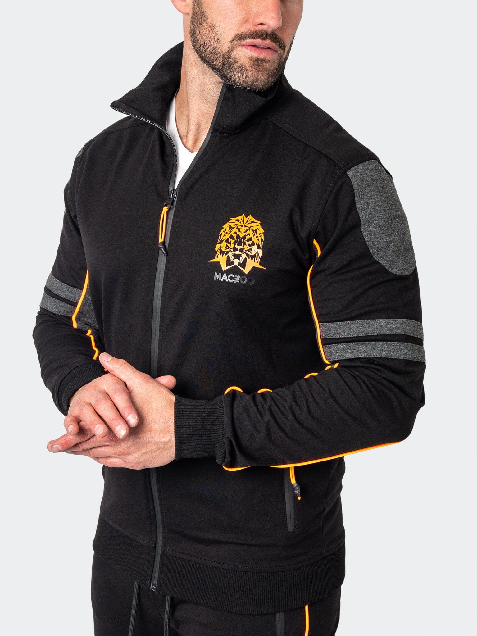 Zipper Pipeline Black