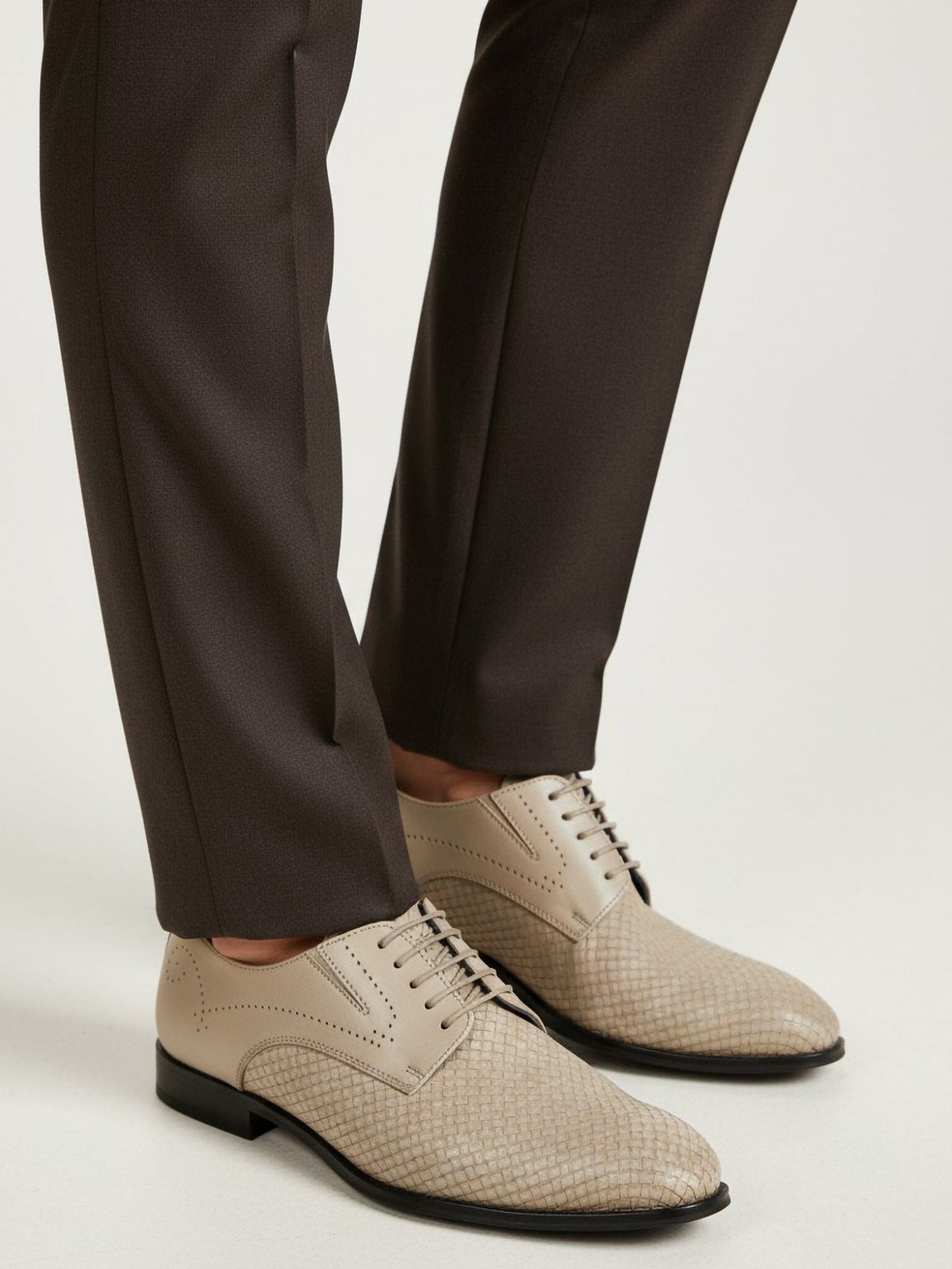 Class Ascension White Shoes