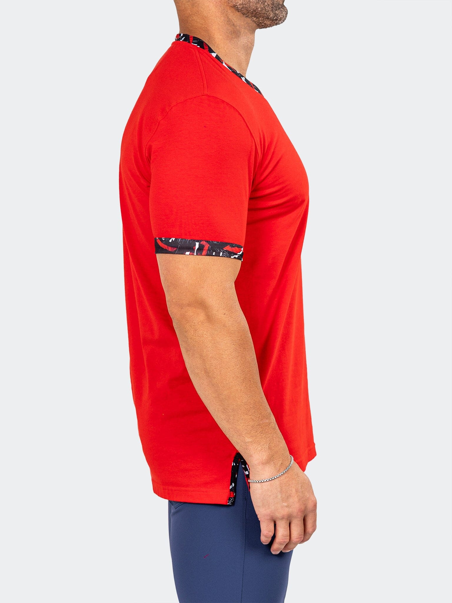 Edison Marthyr Red V-Neck Tee