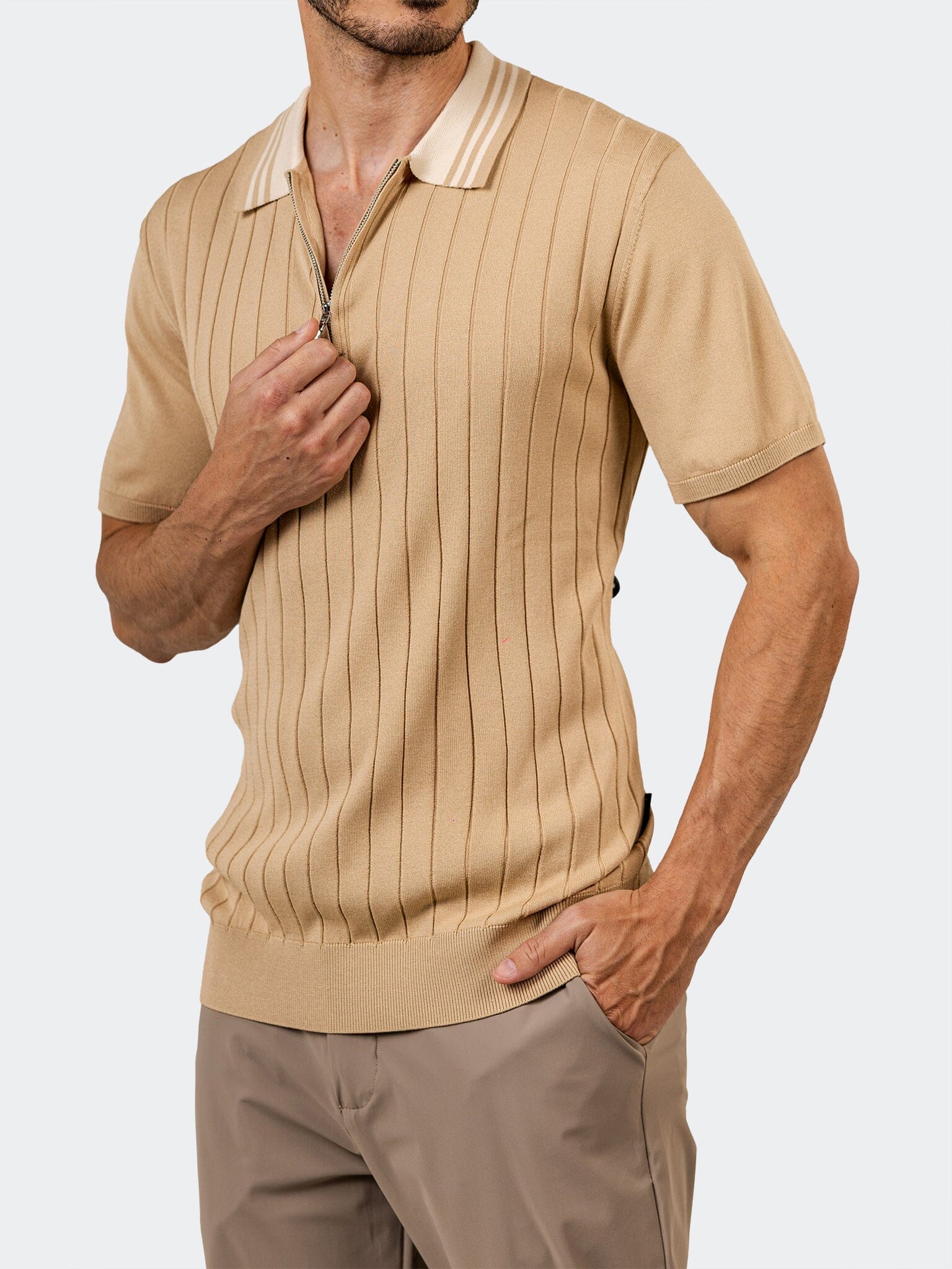 Sweater  KnittedMarthyr0054 Brown