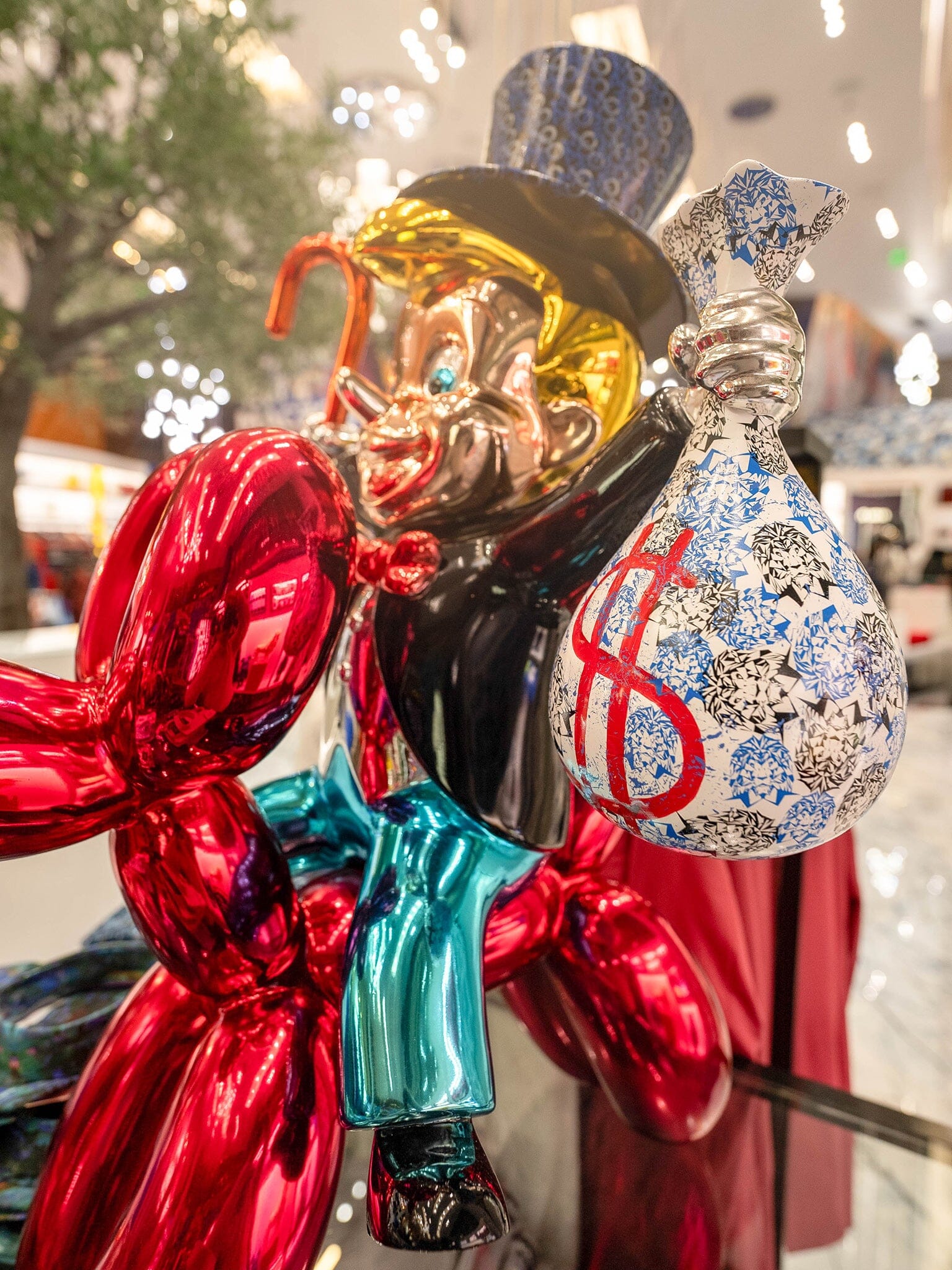 Statue Rich Hobo Clown