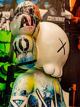 Statue Punk Kaws View-5