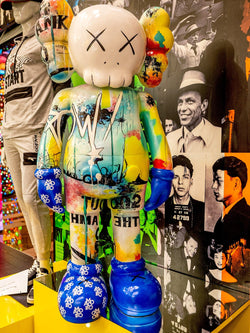 Statue Punk Kaws