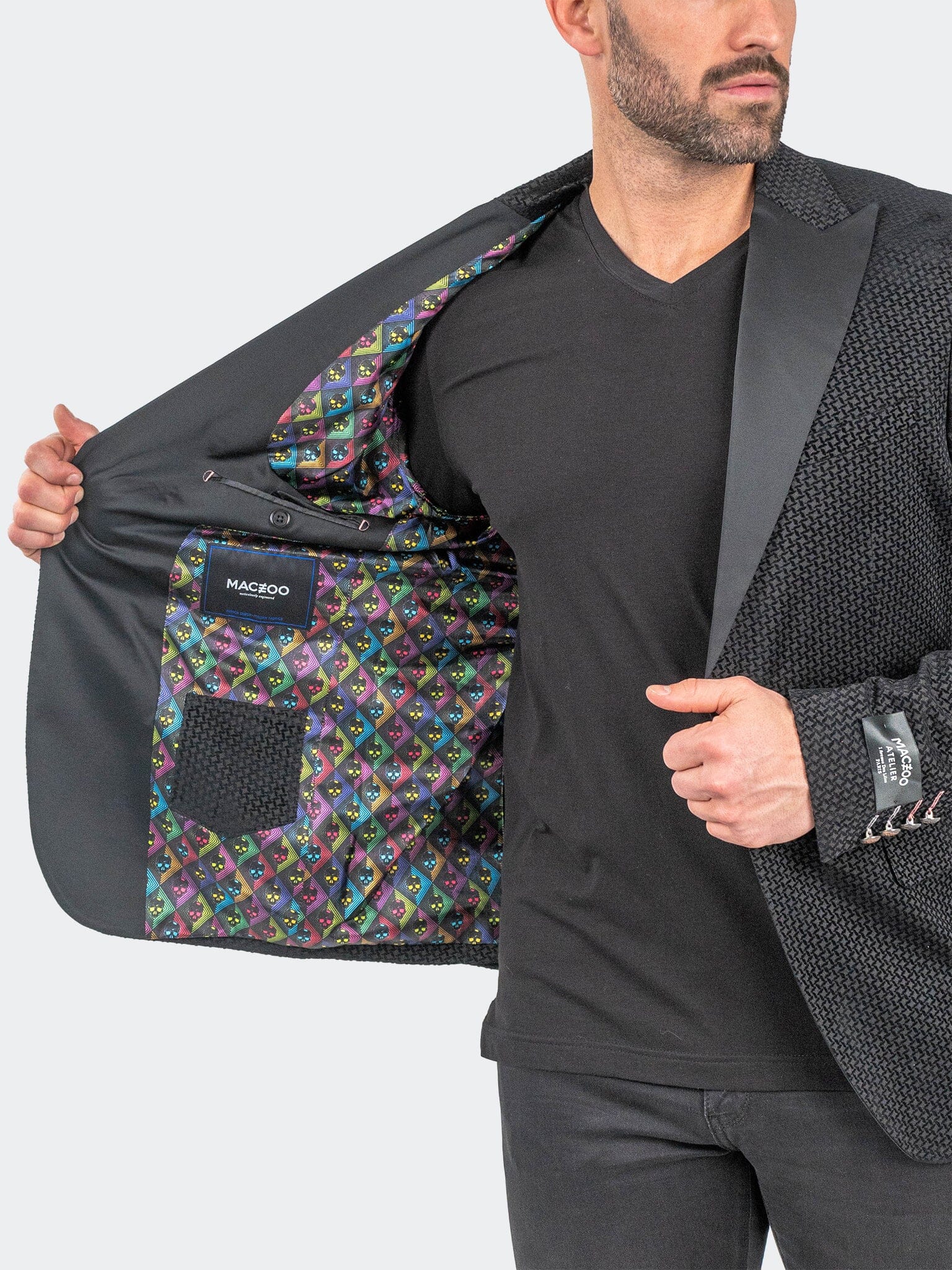 Peak InterruptedBlack Blazer