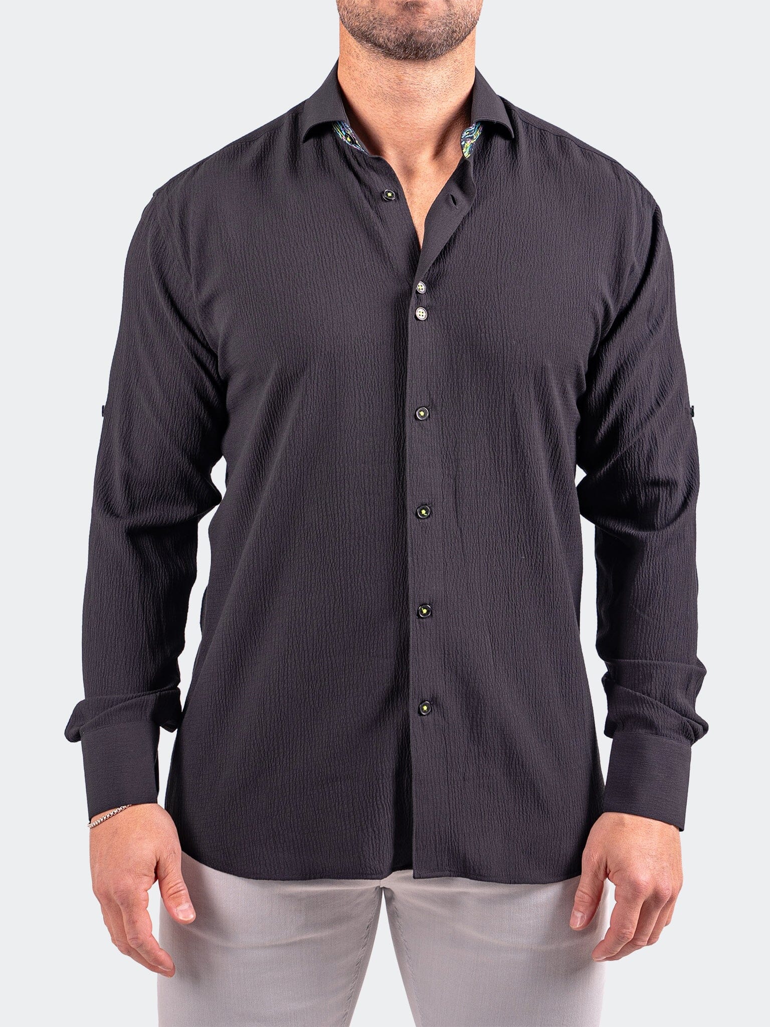 Eins Resistance Black Shirt