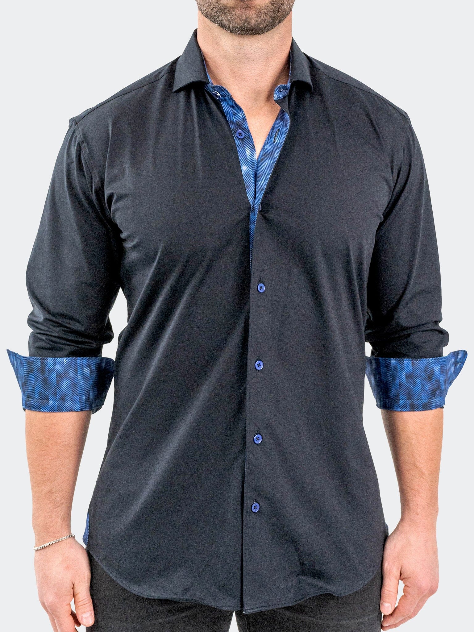 Eins Stretch Solid Black Shirt