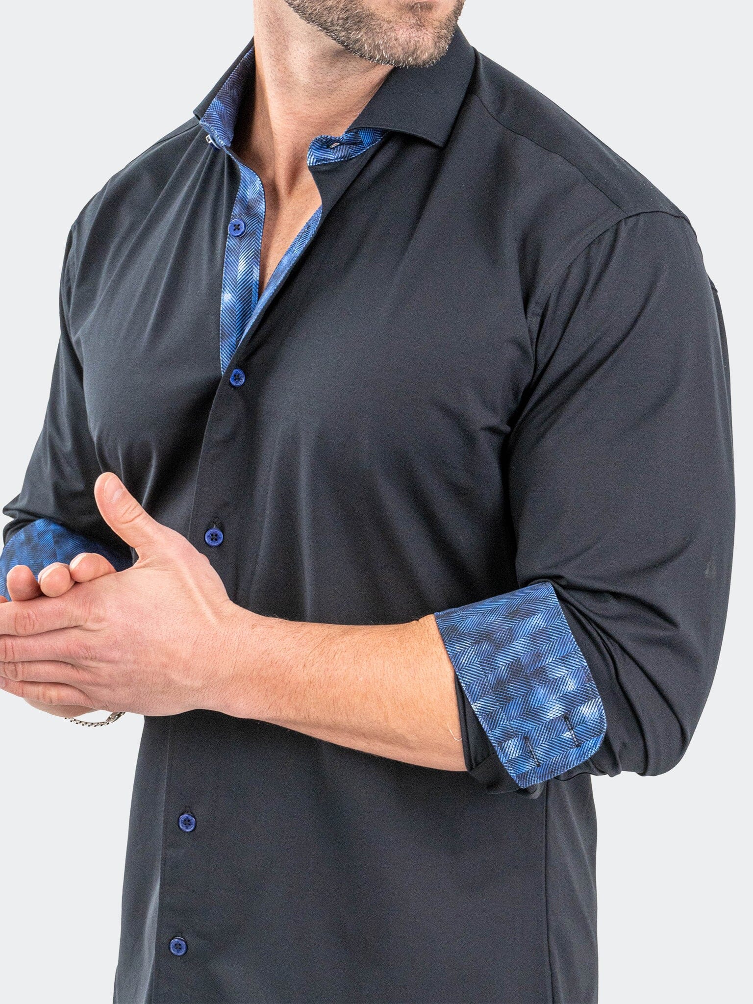 Eins Stretch Solid Black Shirt