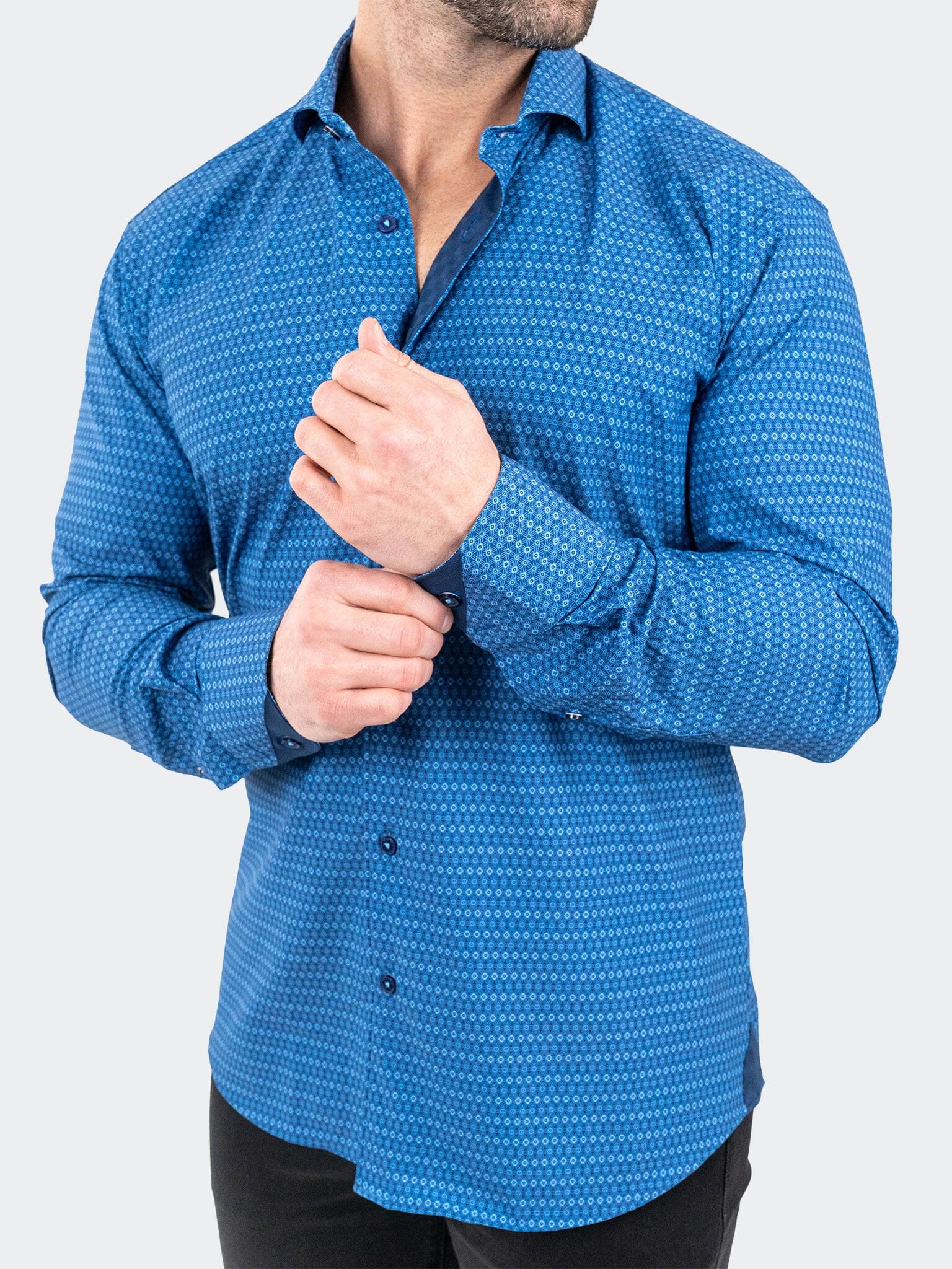 Eins Spectecal Blue Shirt