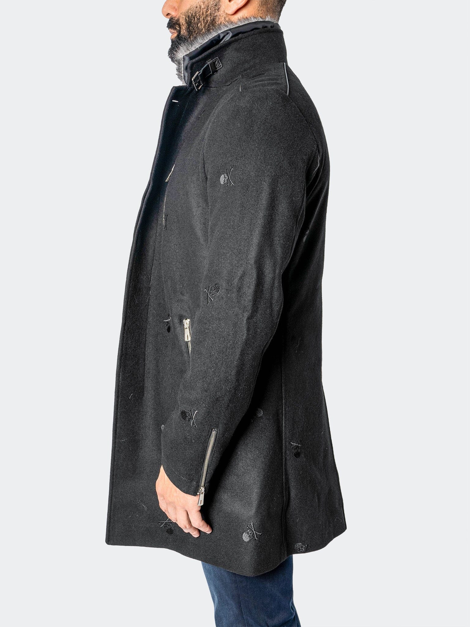 Peacoat CaptainSkull Black – Maceoo