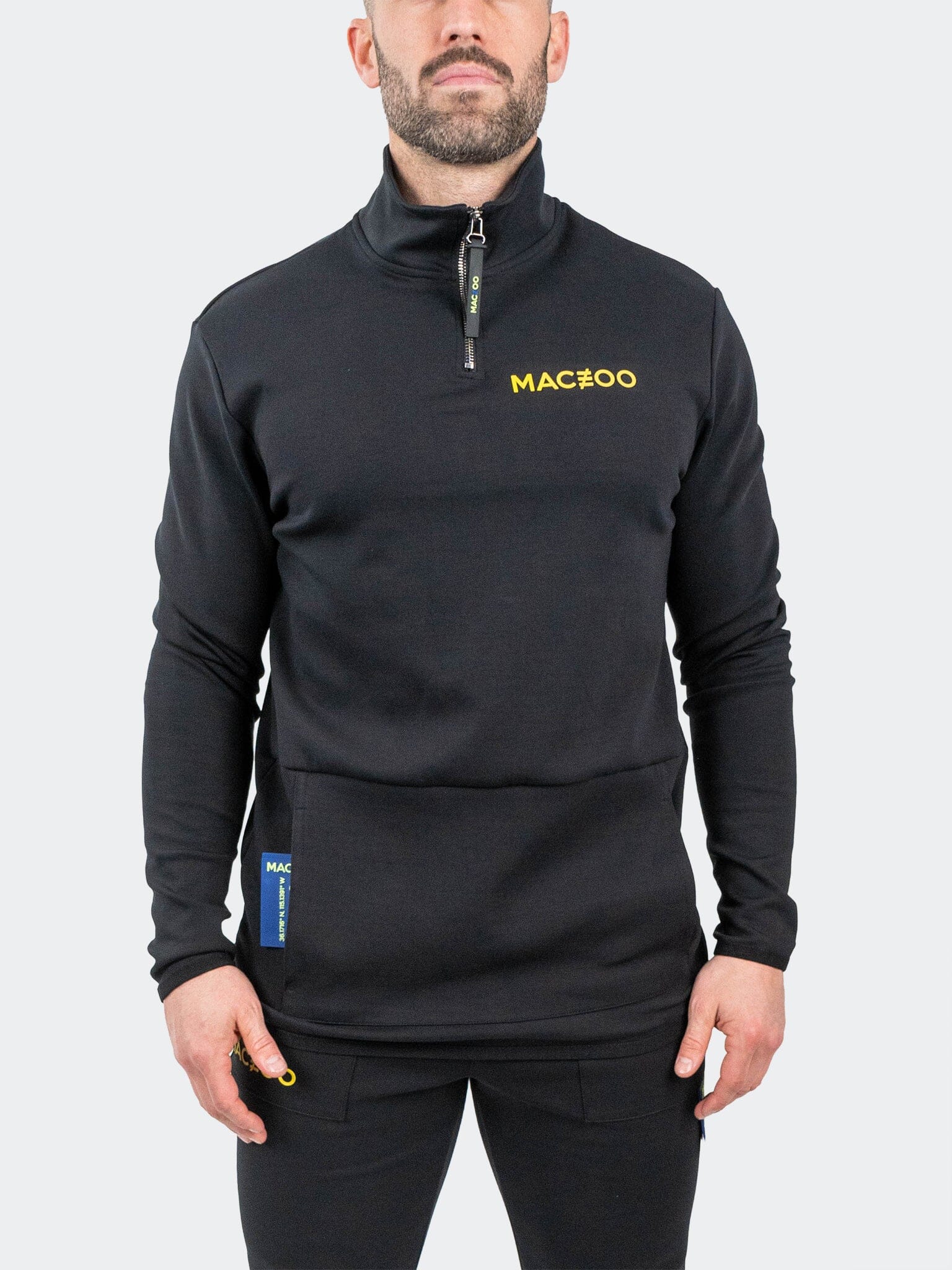 QuarterZip Stealth Black