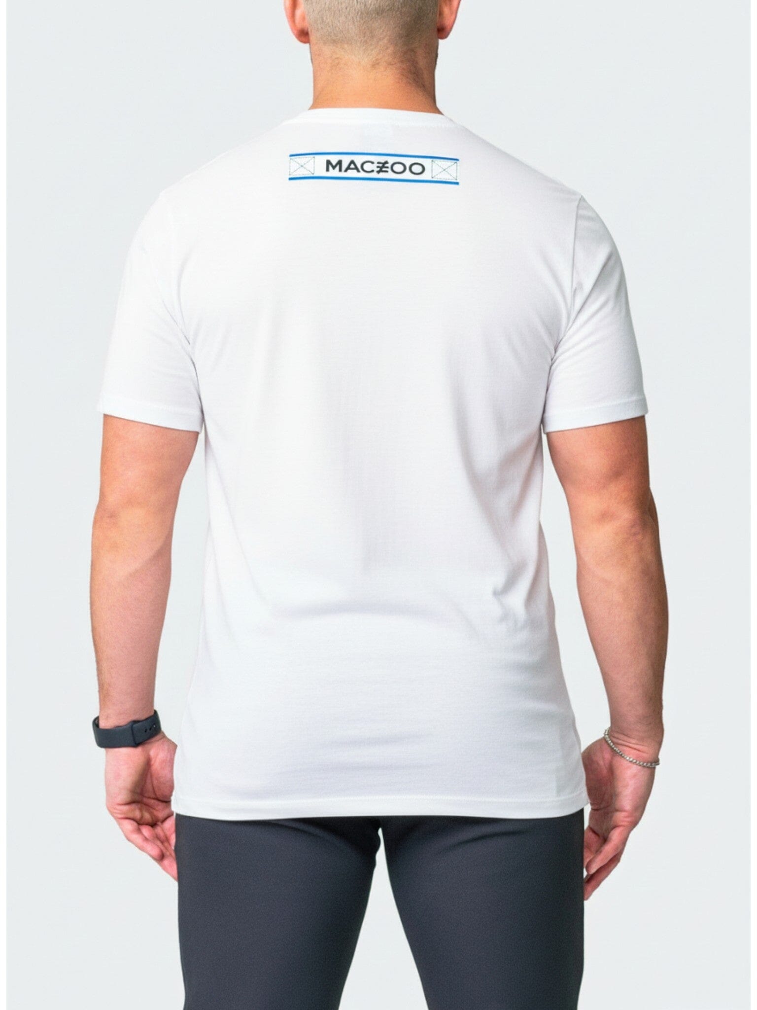 Tee Baron White