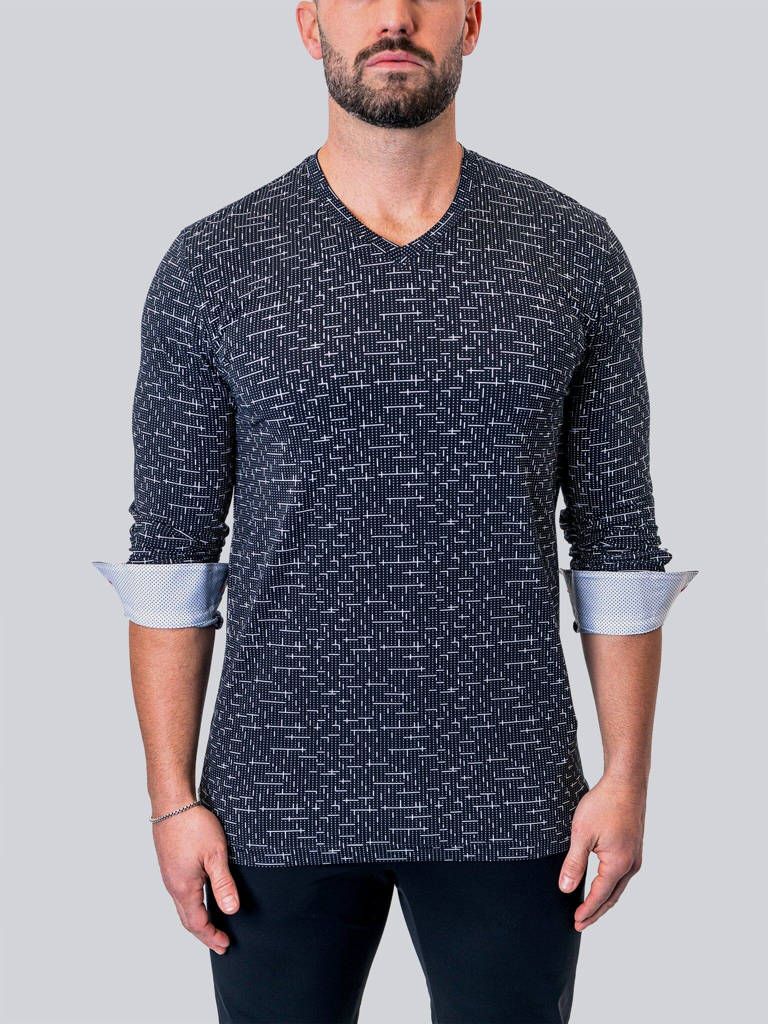 Perm Edison Tetris Black V-Neck