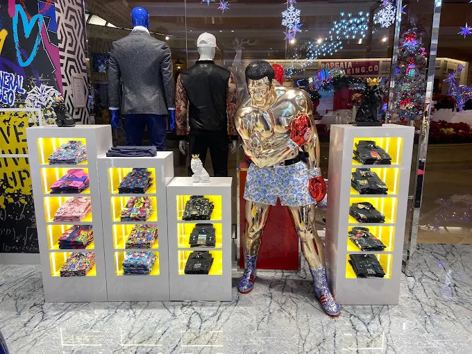 MACEOO boutique interior view 7