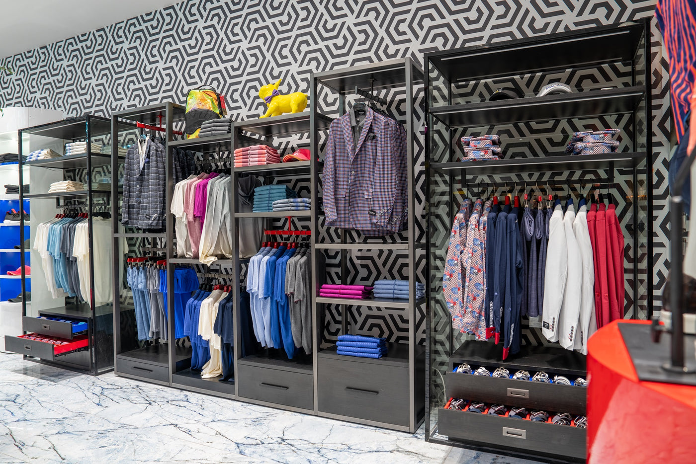 MACEOO boutique interior view 2
