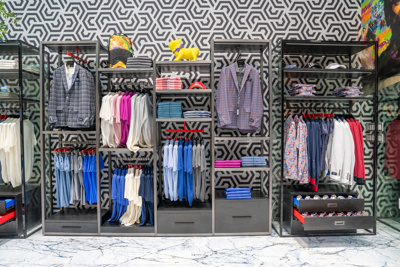 MACEOO boutique interior view 1