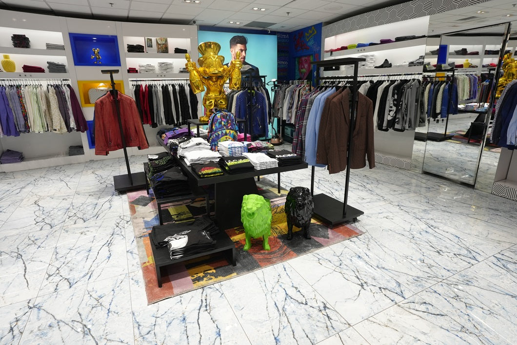 MACEOO boutique interior view 2