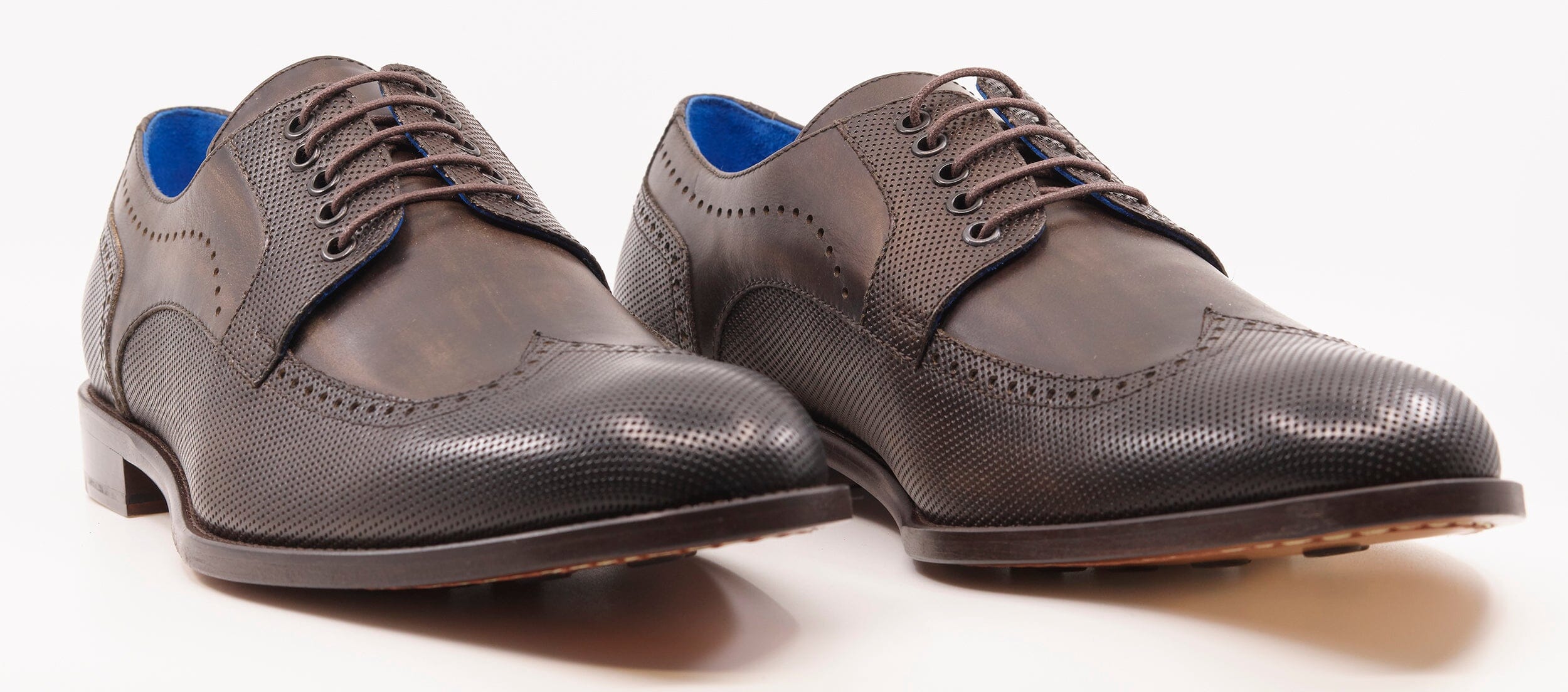 Class Select Brown Shoes