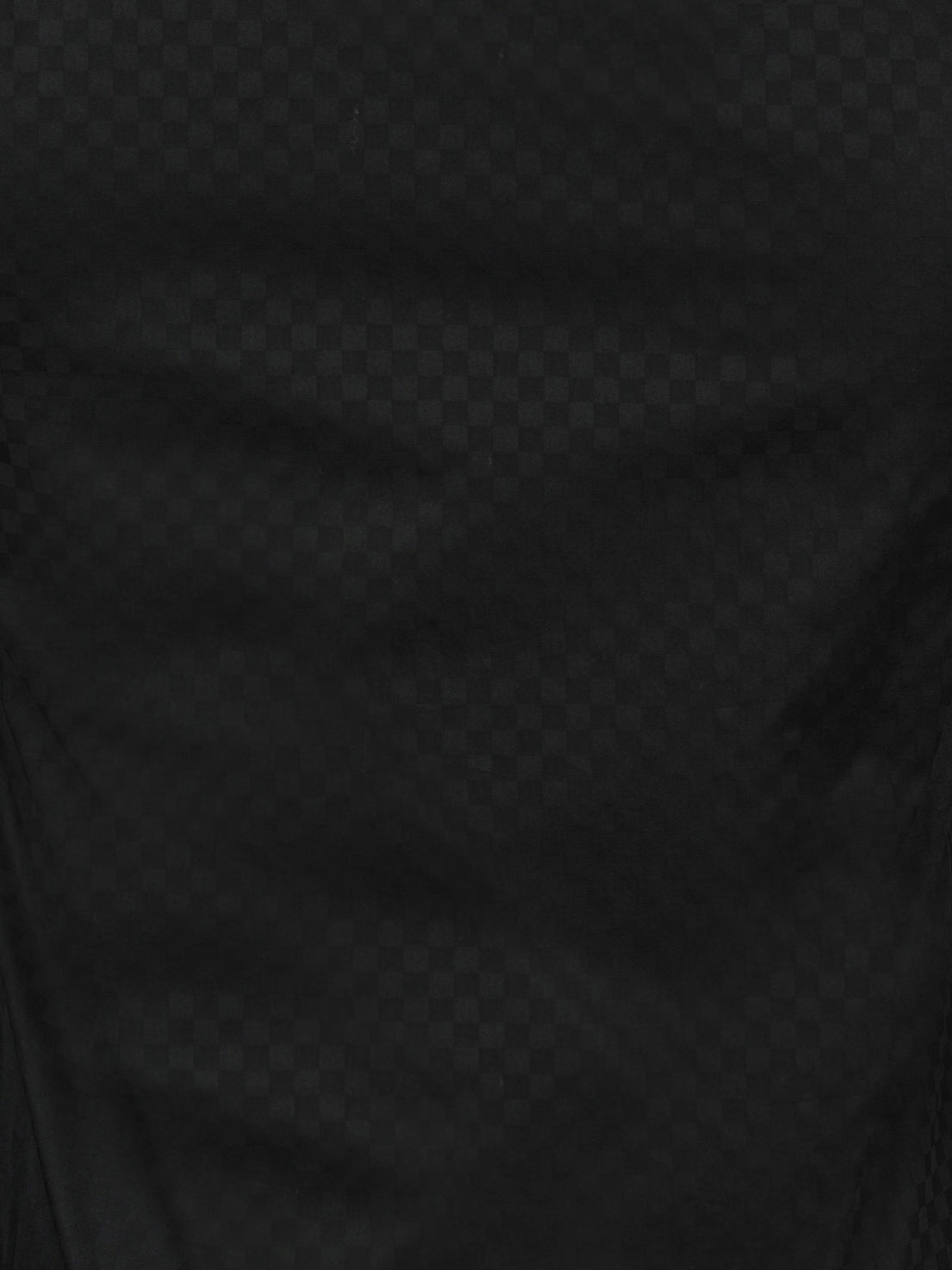 Eins Square Black
