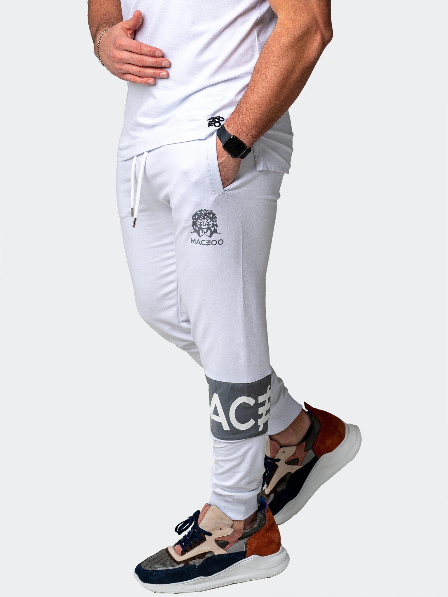 Insignia White Jogger Pants