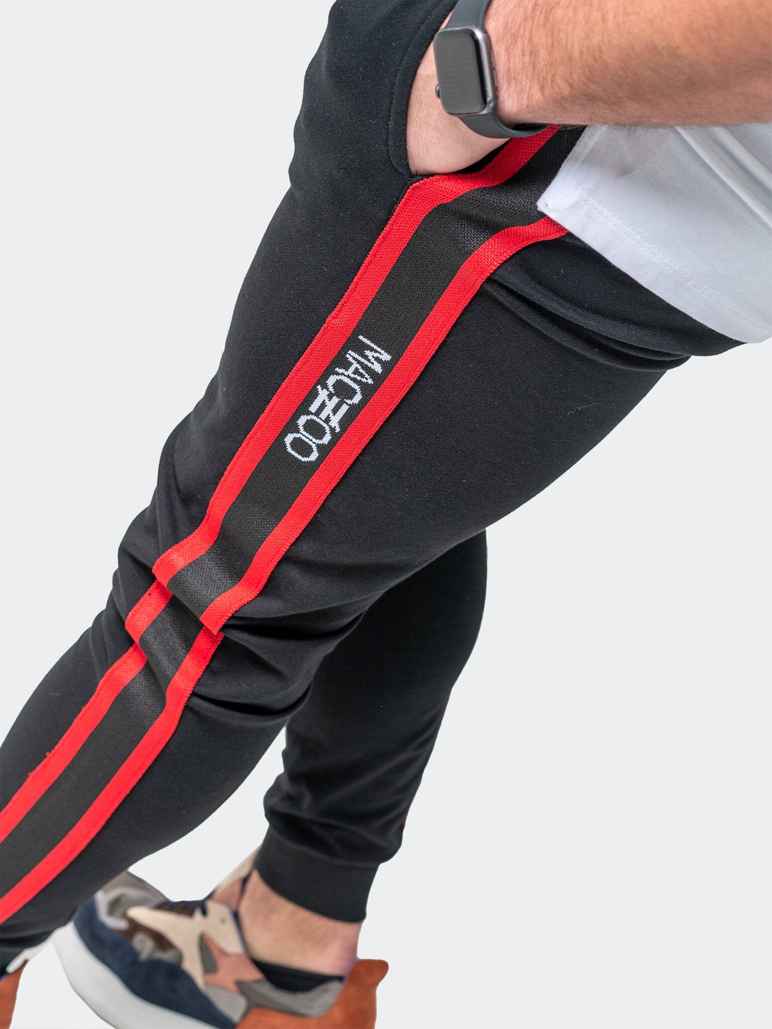 Leo Black Jogger Pants