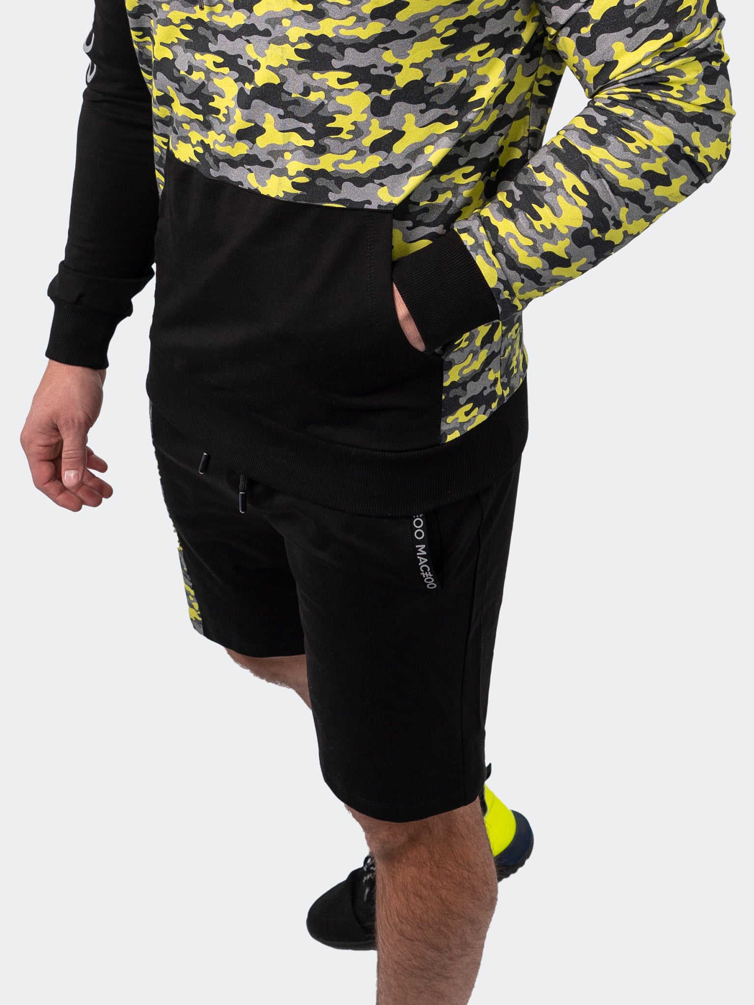 Shorts DyePanel Yellow