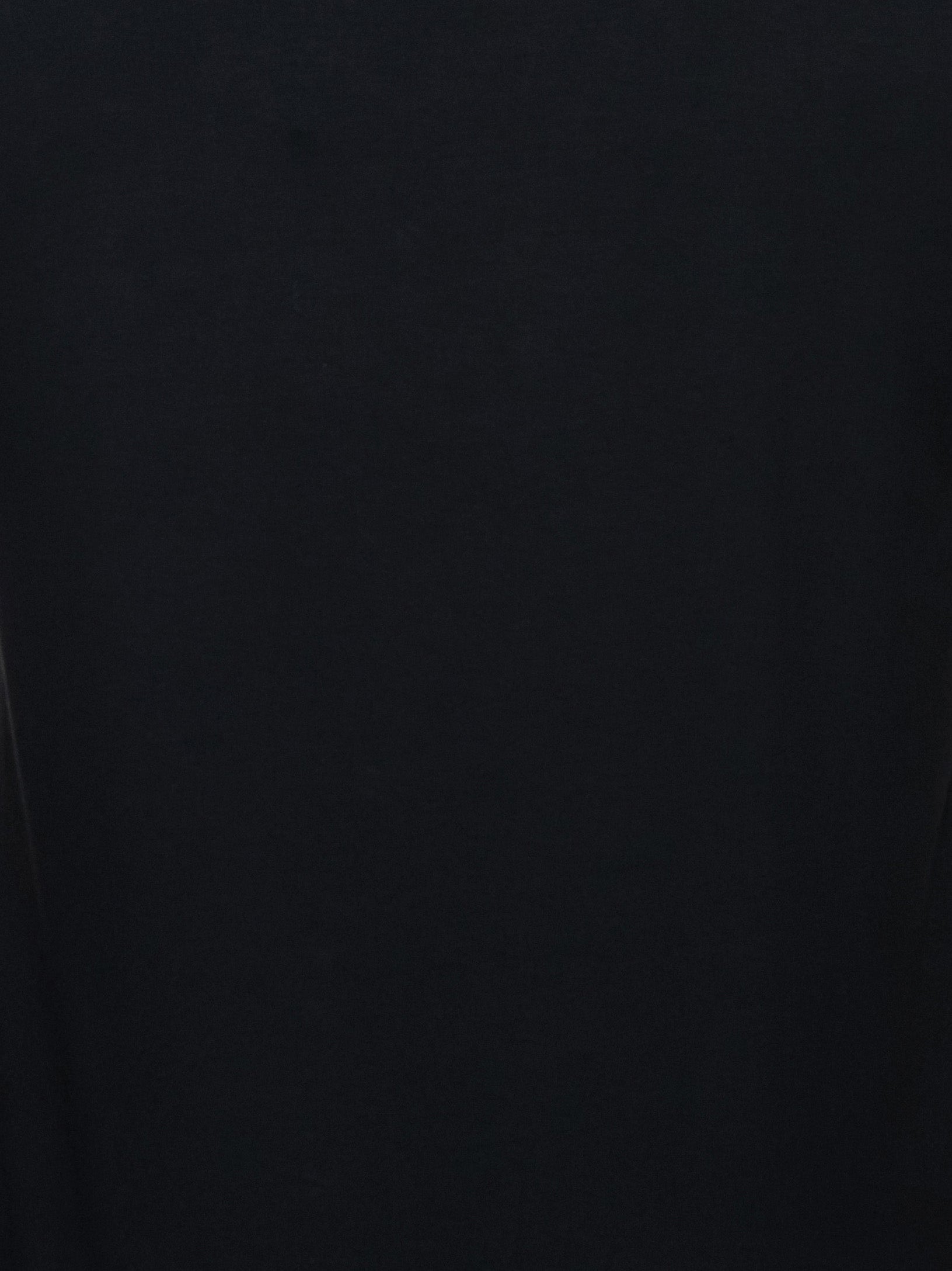 Tee Crown Black