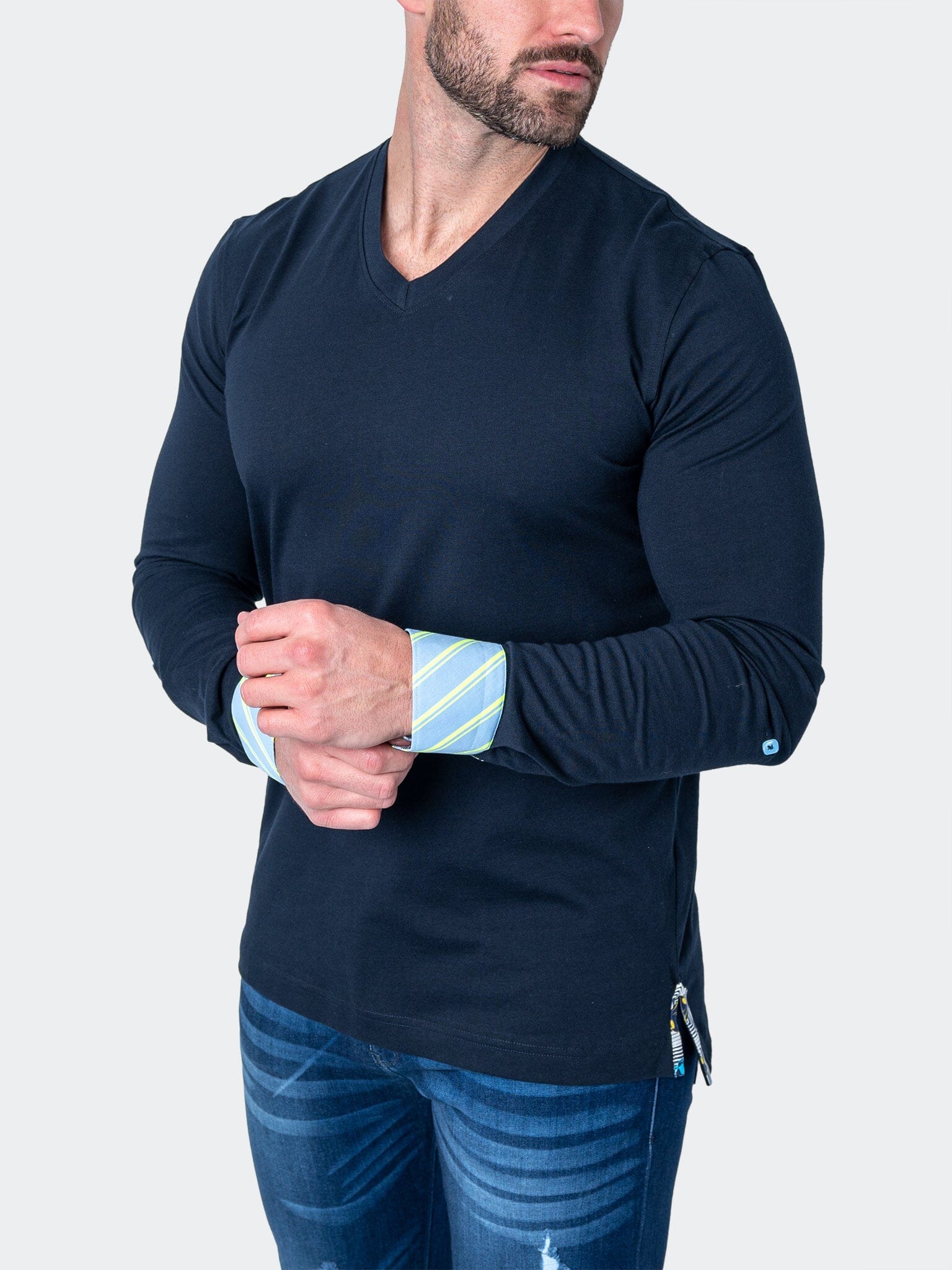 Edison Solid Navy V-Neck Shirt