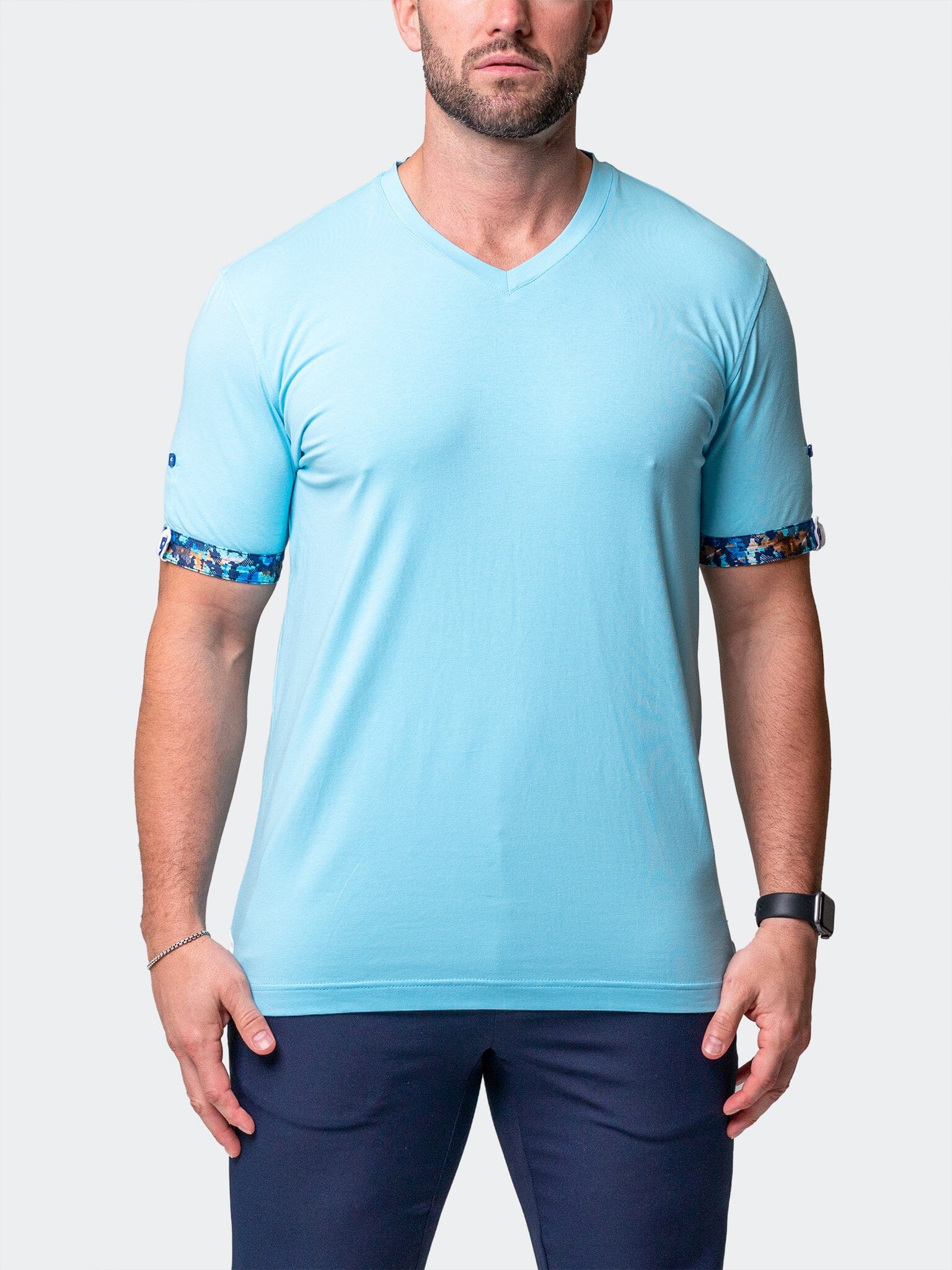 Vivaldi Solid Camo Light Blue V-Neck