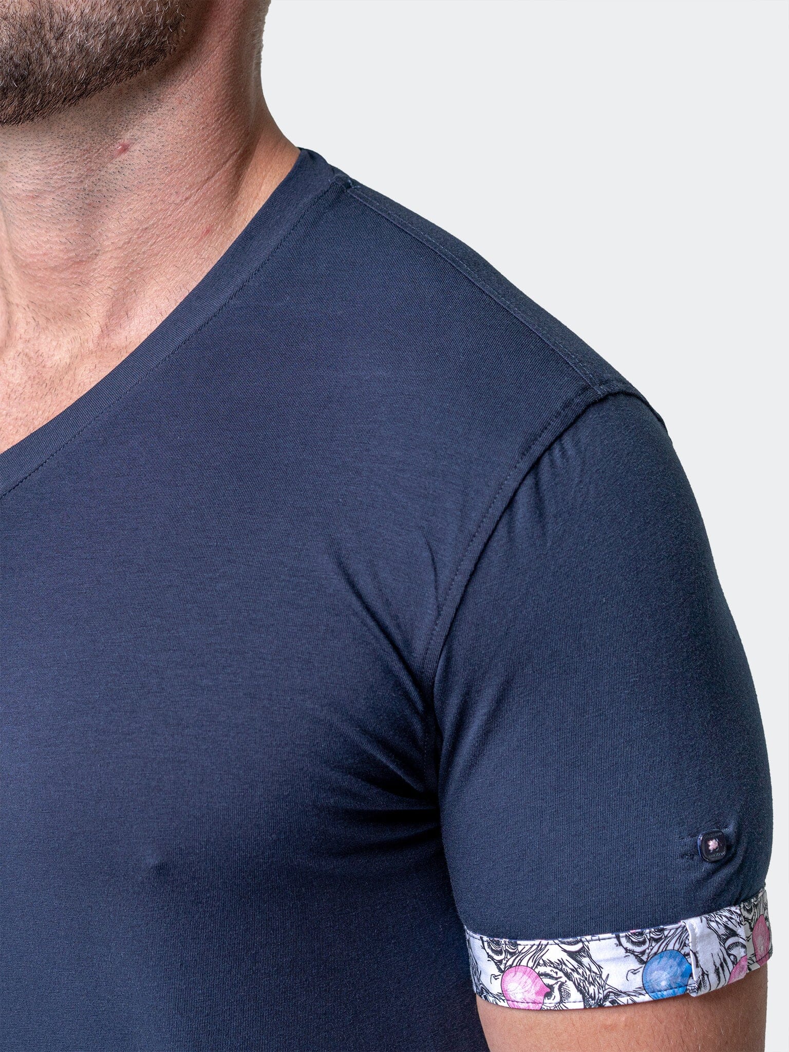 Vivaldi Solid Monkey Blue V-Neck
